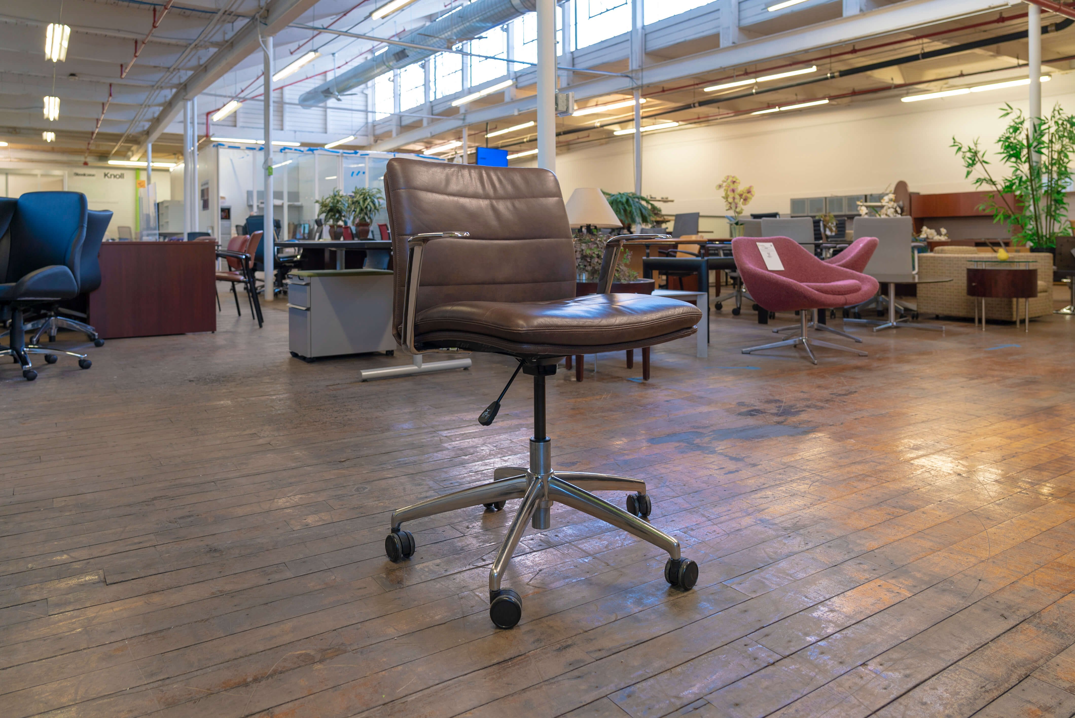boss-design-tokyo-conference-chairs