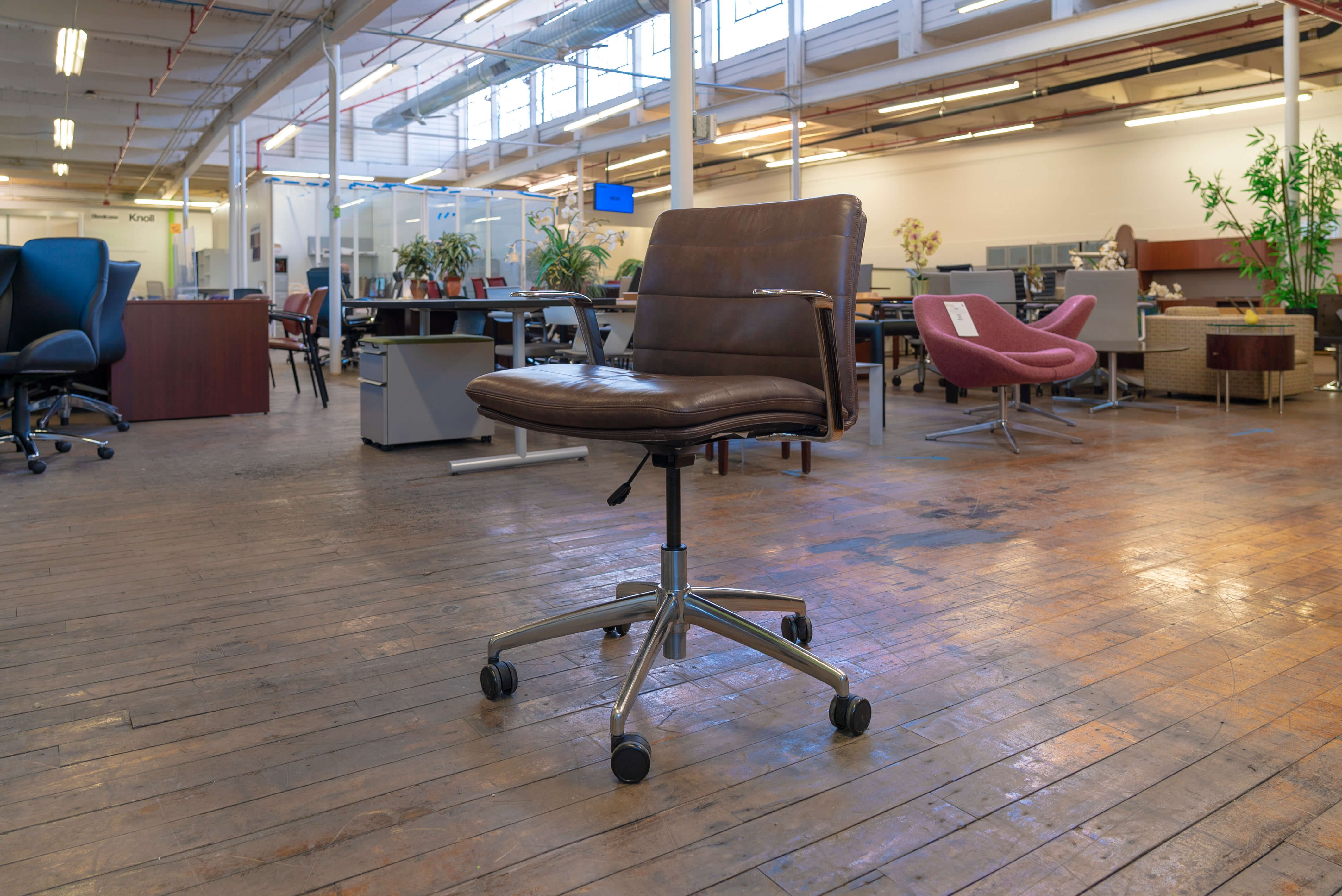 boss-design-tokyo-conference-chairs