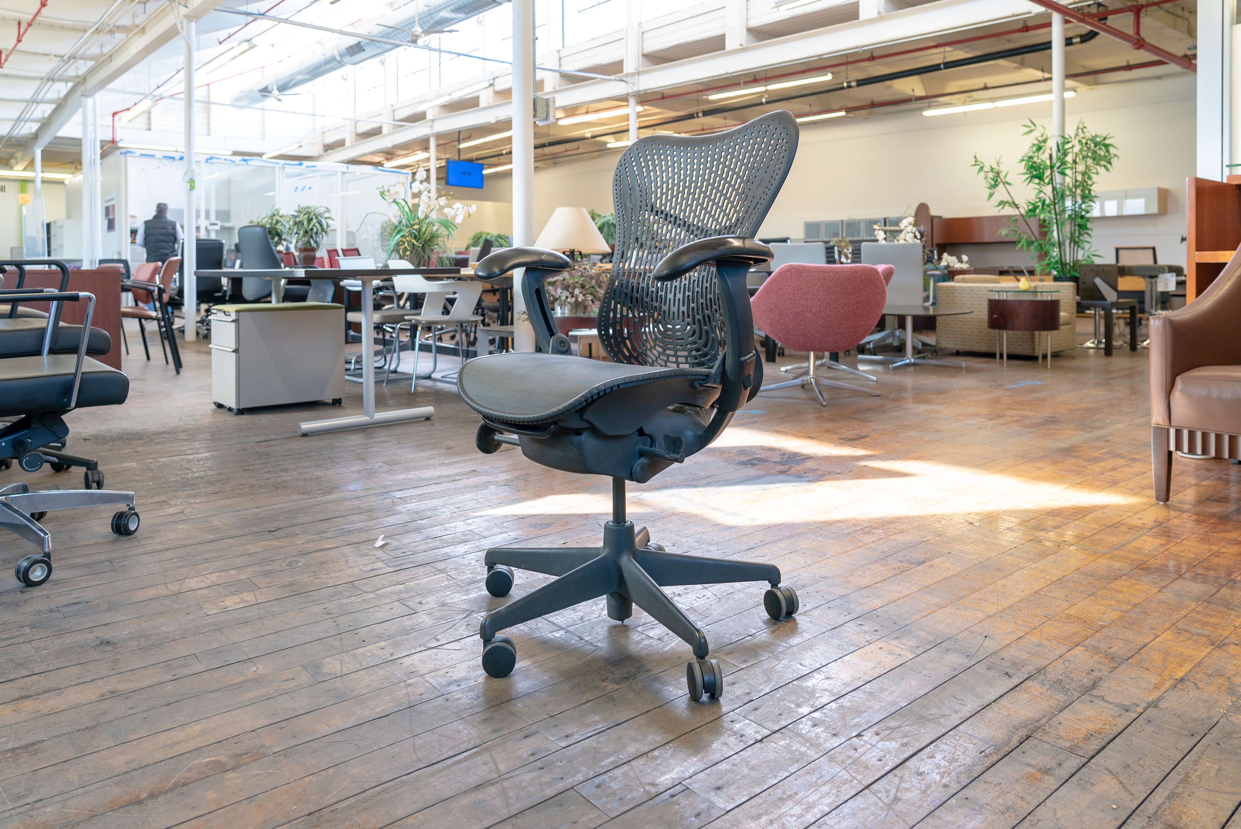 herman-miller-mirra-task-chairs