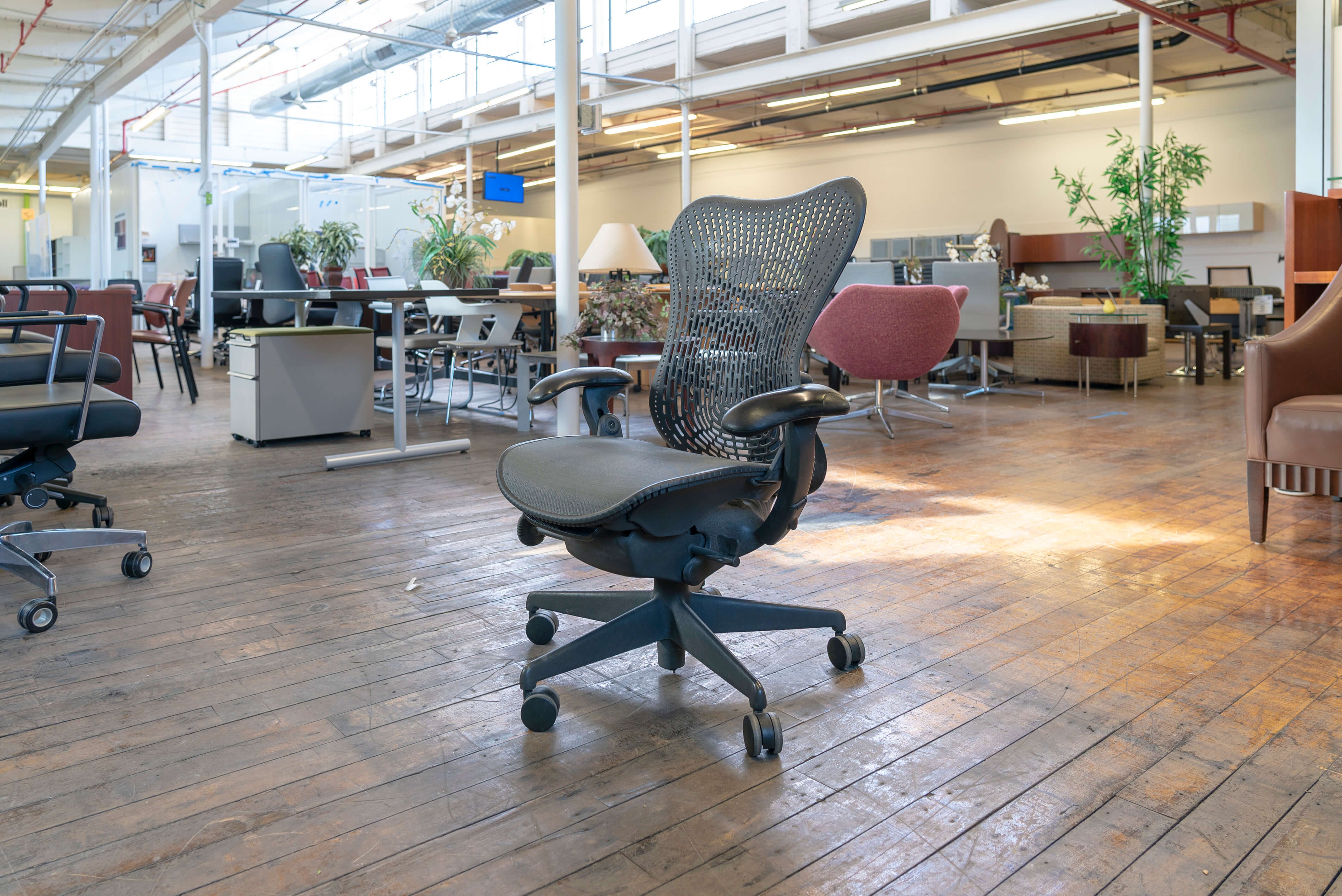 herman-miller-mirra-task-chairs