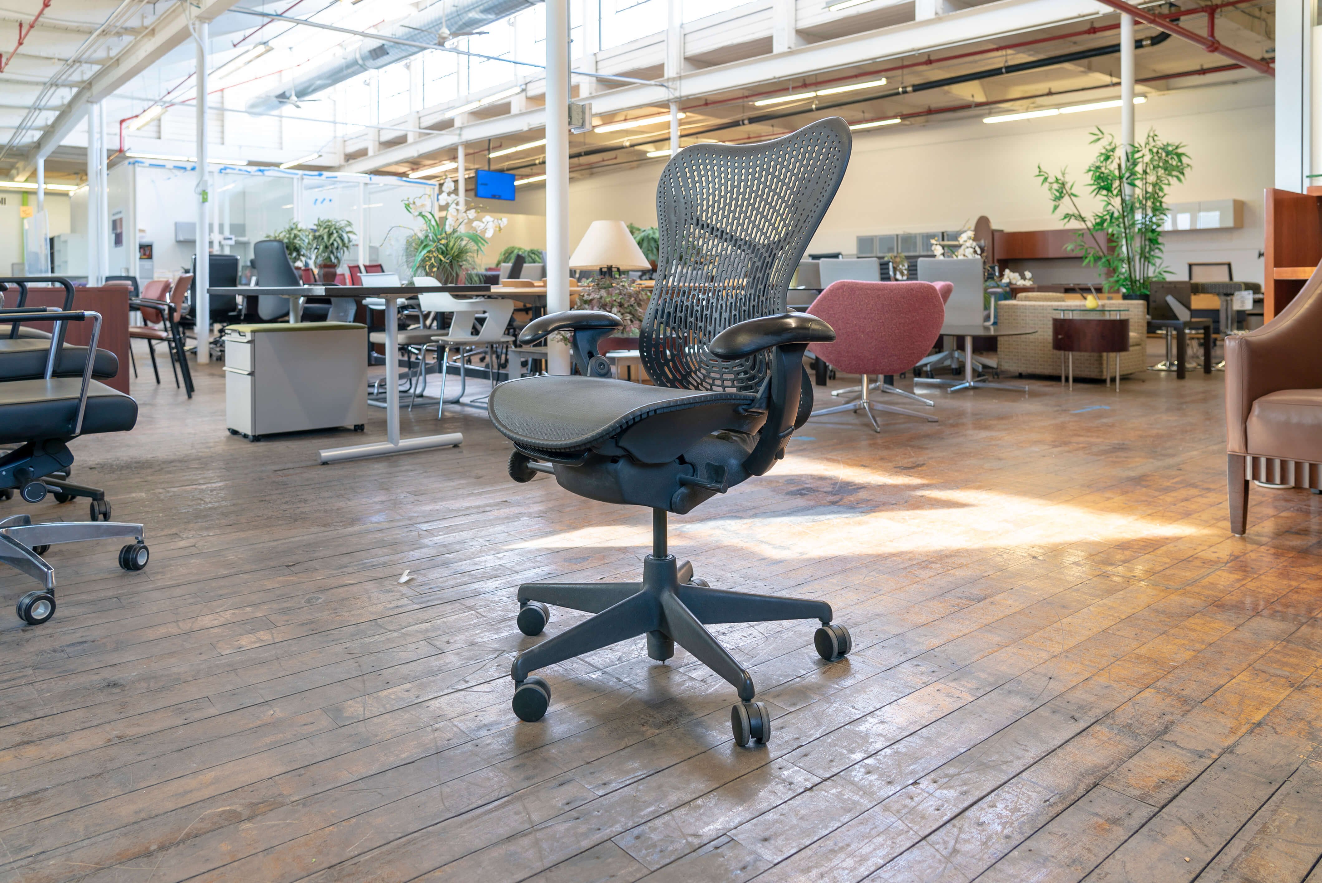 herman-miller-mirra-task-chairs
