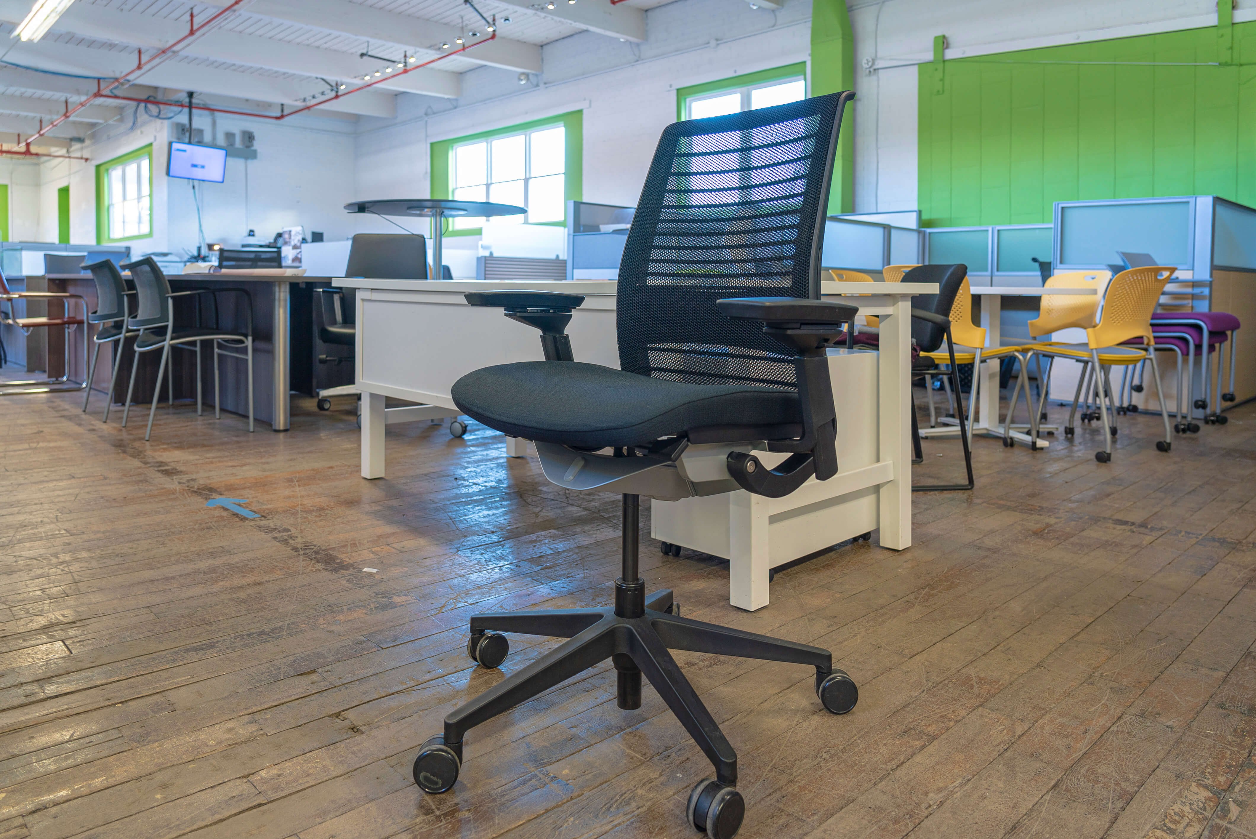 steelcase-think-v2-task-chairs