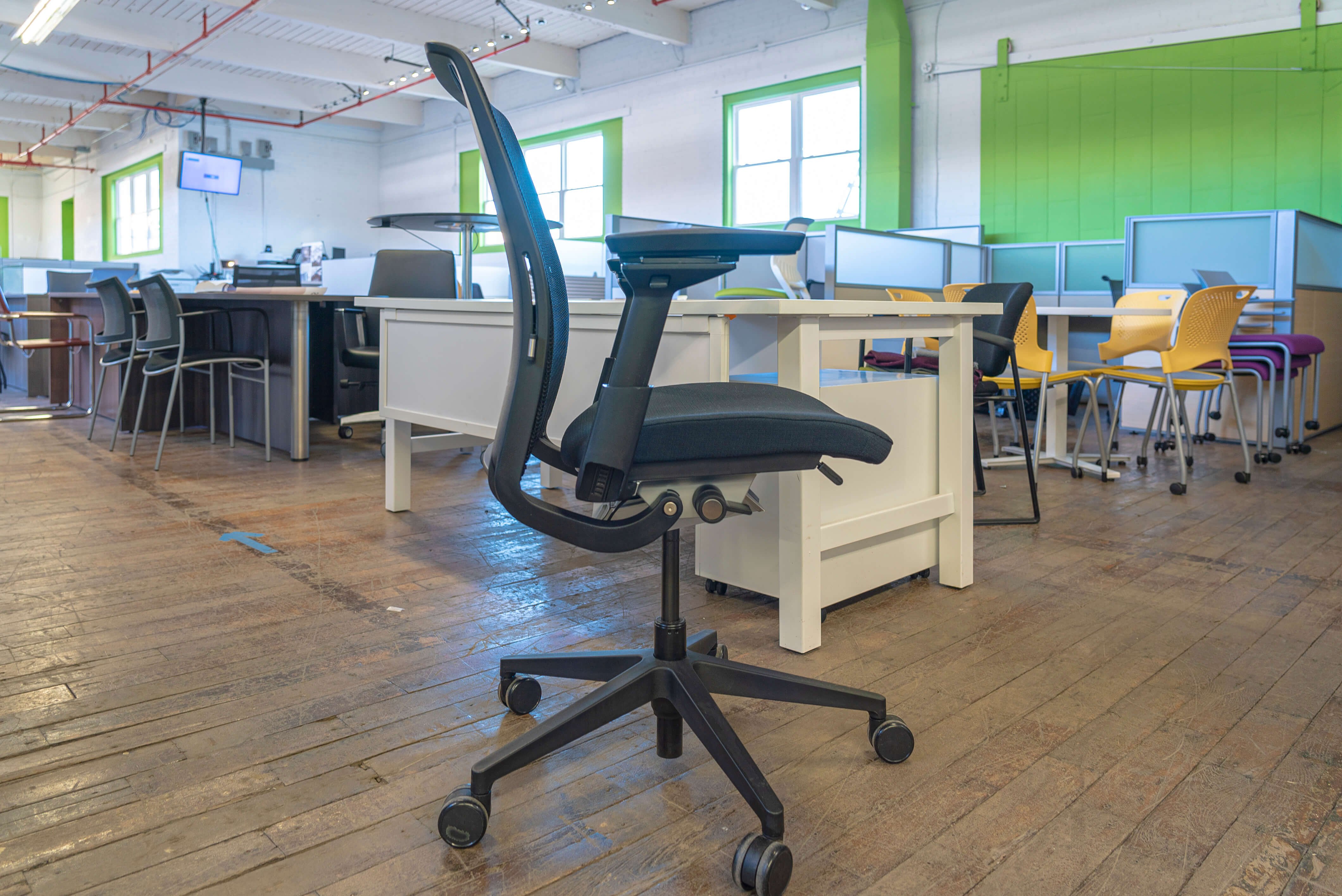 steelcase-think-v2-task-chairs