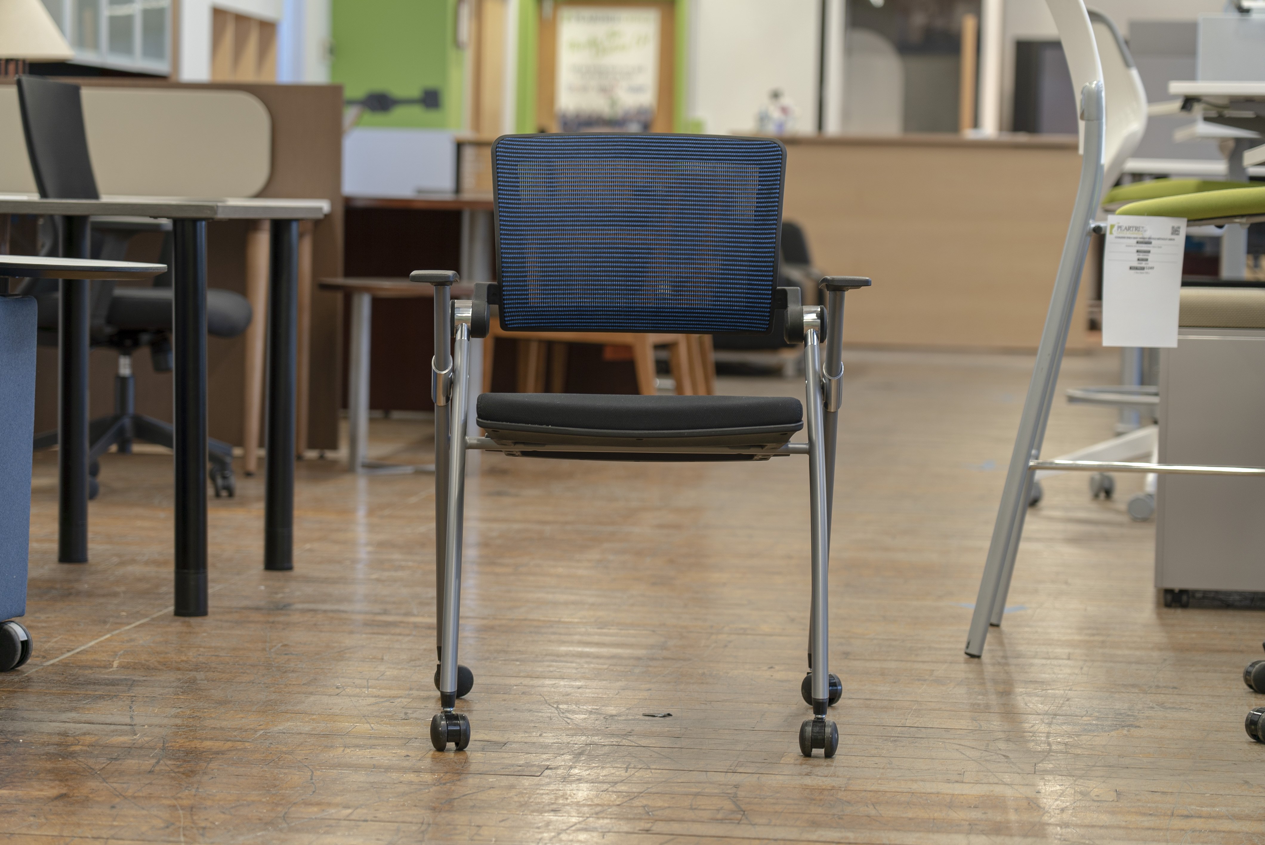 ais-stow-multipurpose-nesting-chairs