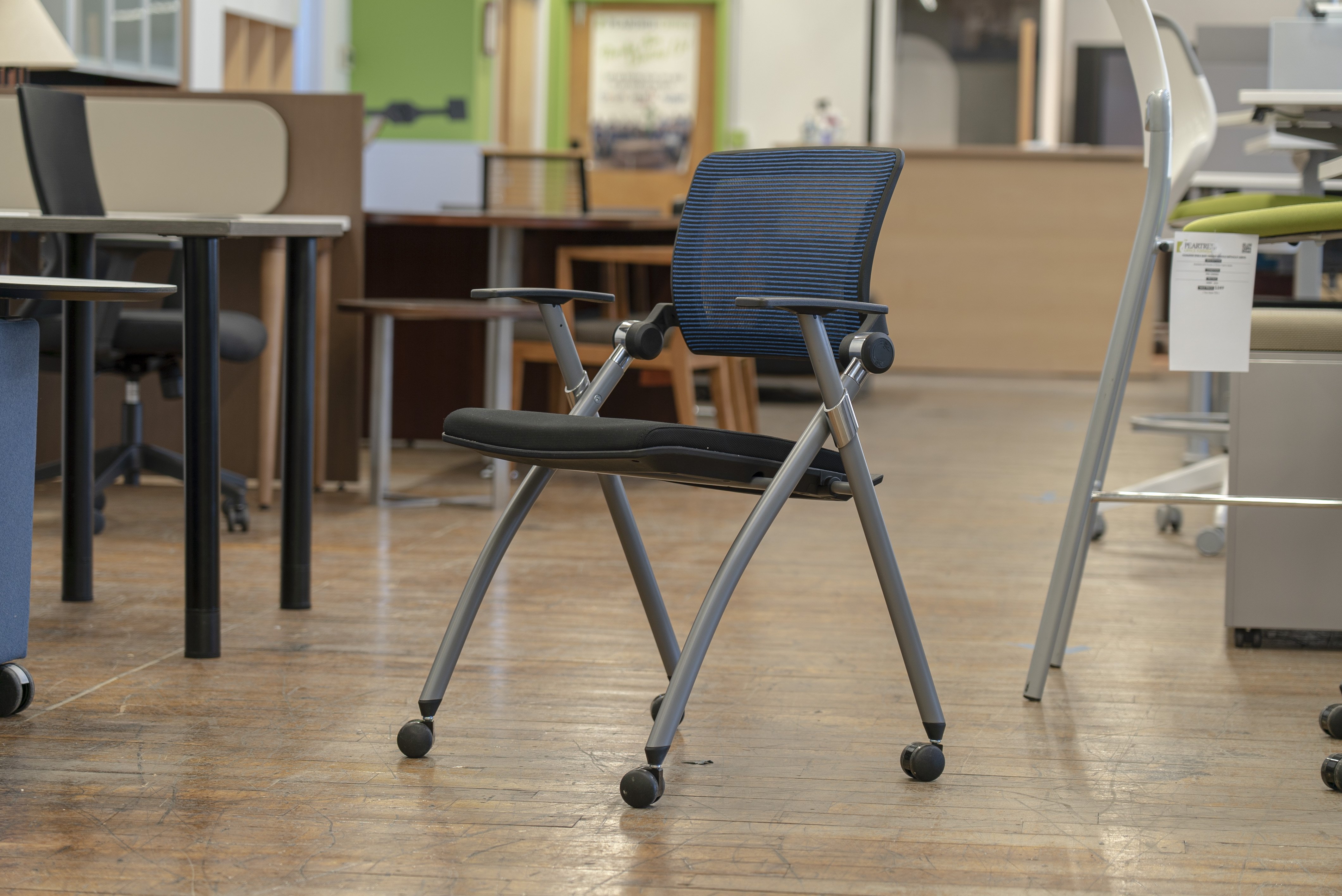 ais-stow-multipurpose-nesting-chairs