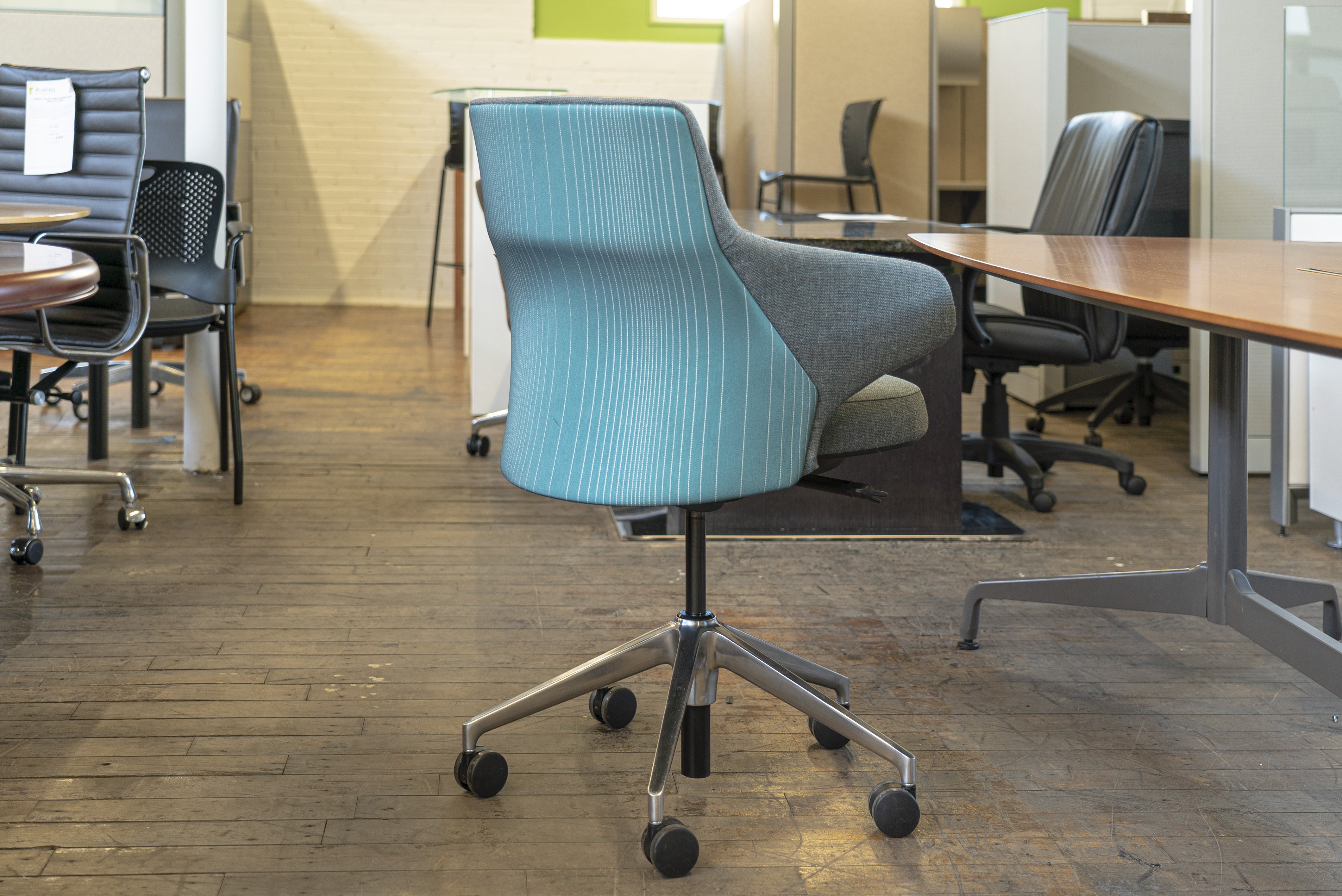 coalesse-massaud-low-back-conference-chairs