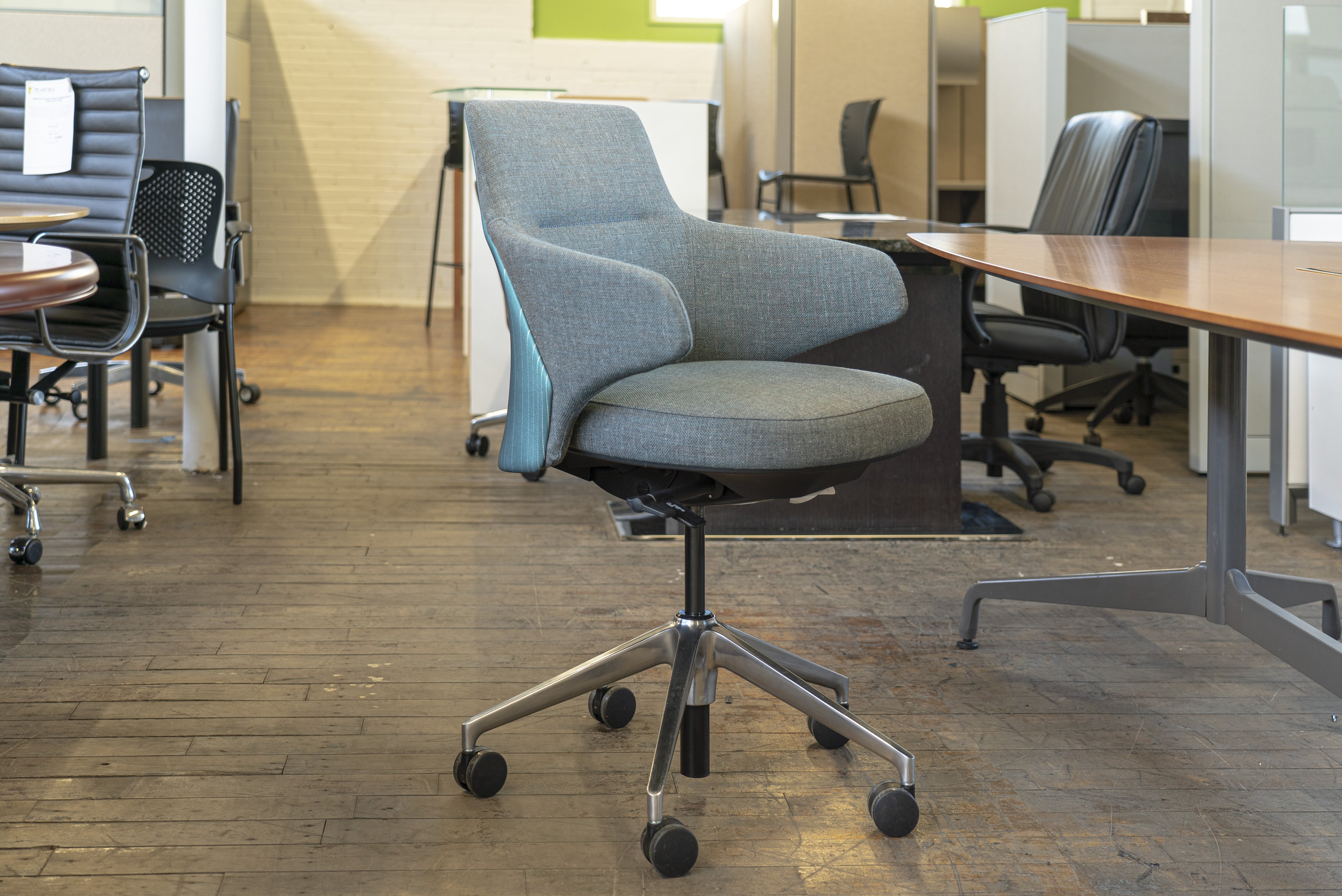 coalesse-massaud-low-back-conference-chairs