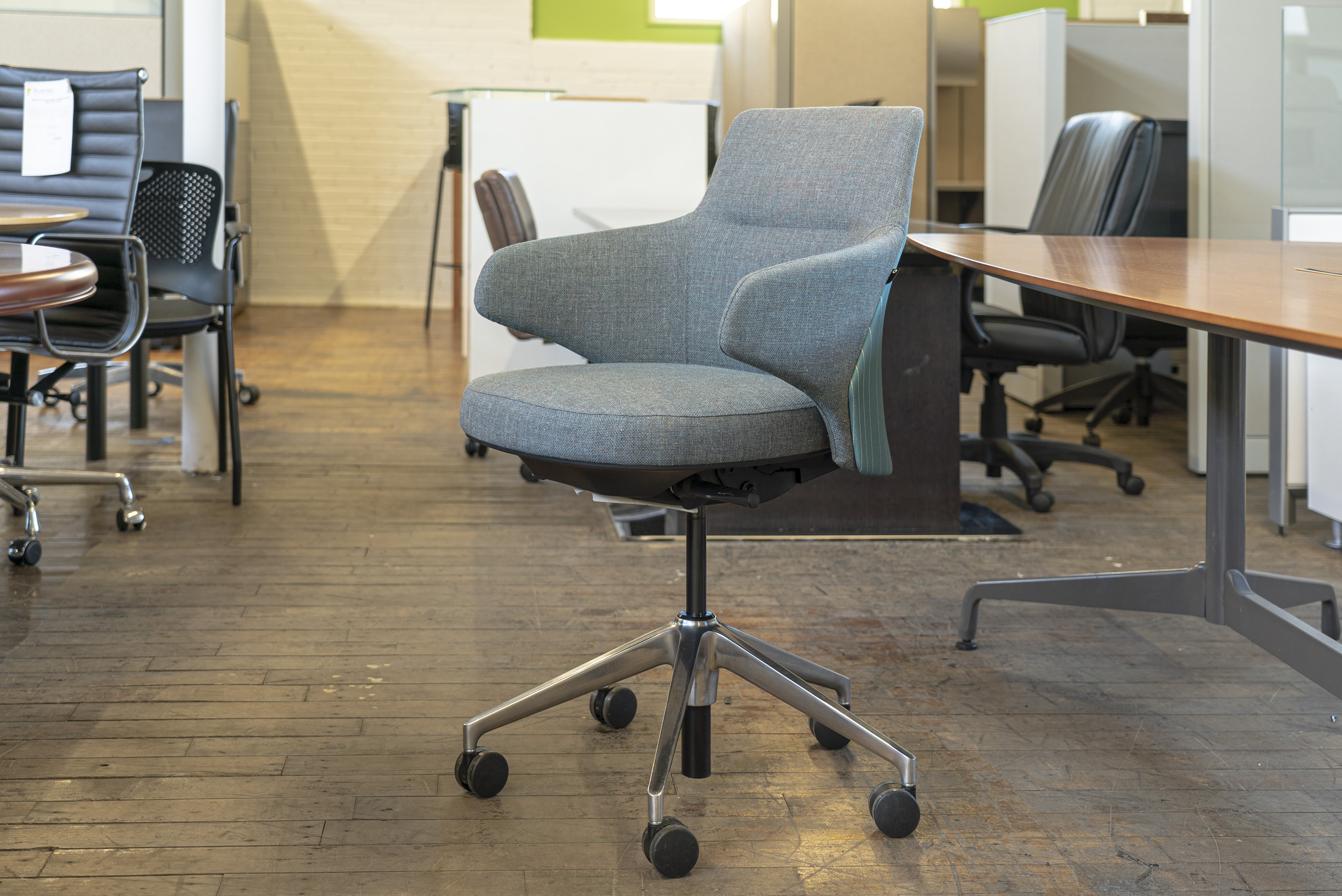 coalesse-massaud-low-back-conference-chairs