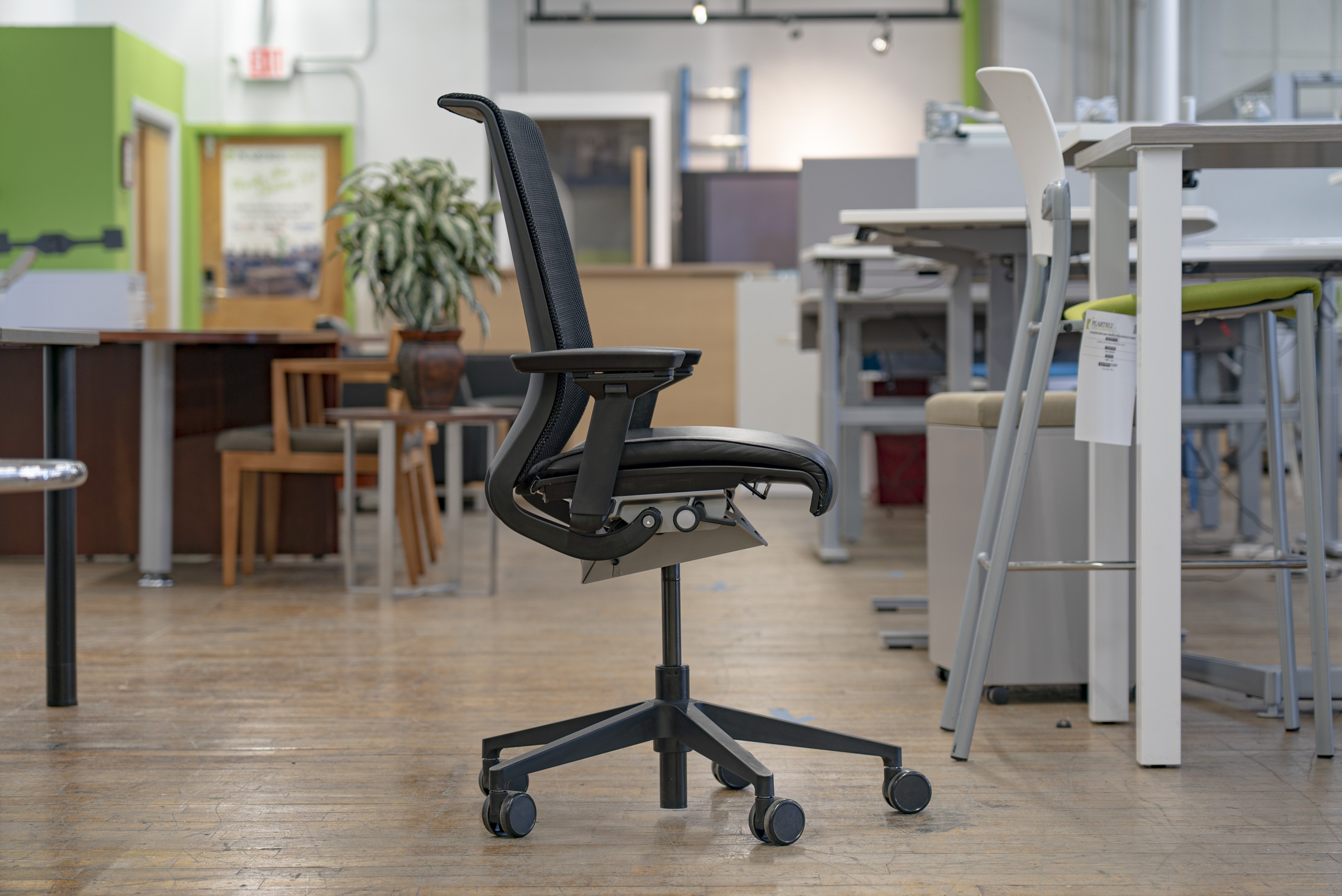 leather-task-chairs