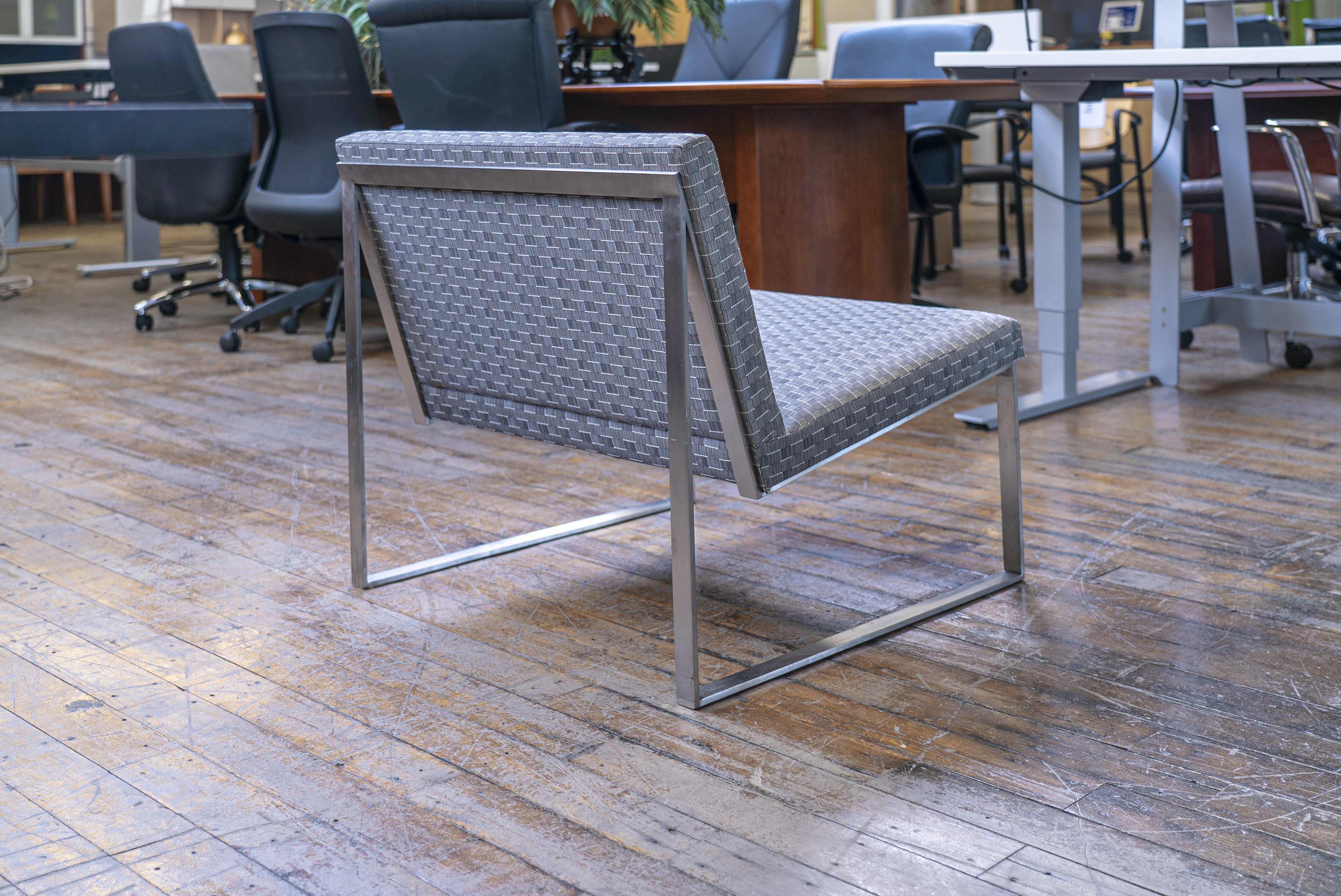 bernhardt-design-b.2 Lounge Chairs