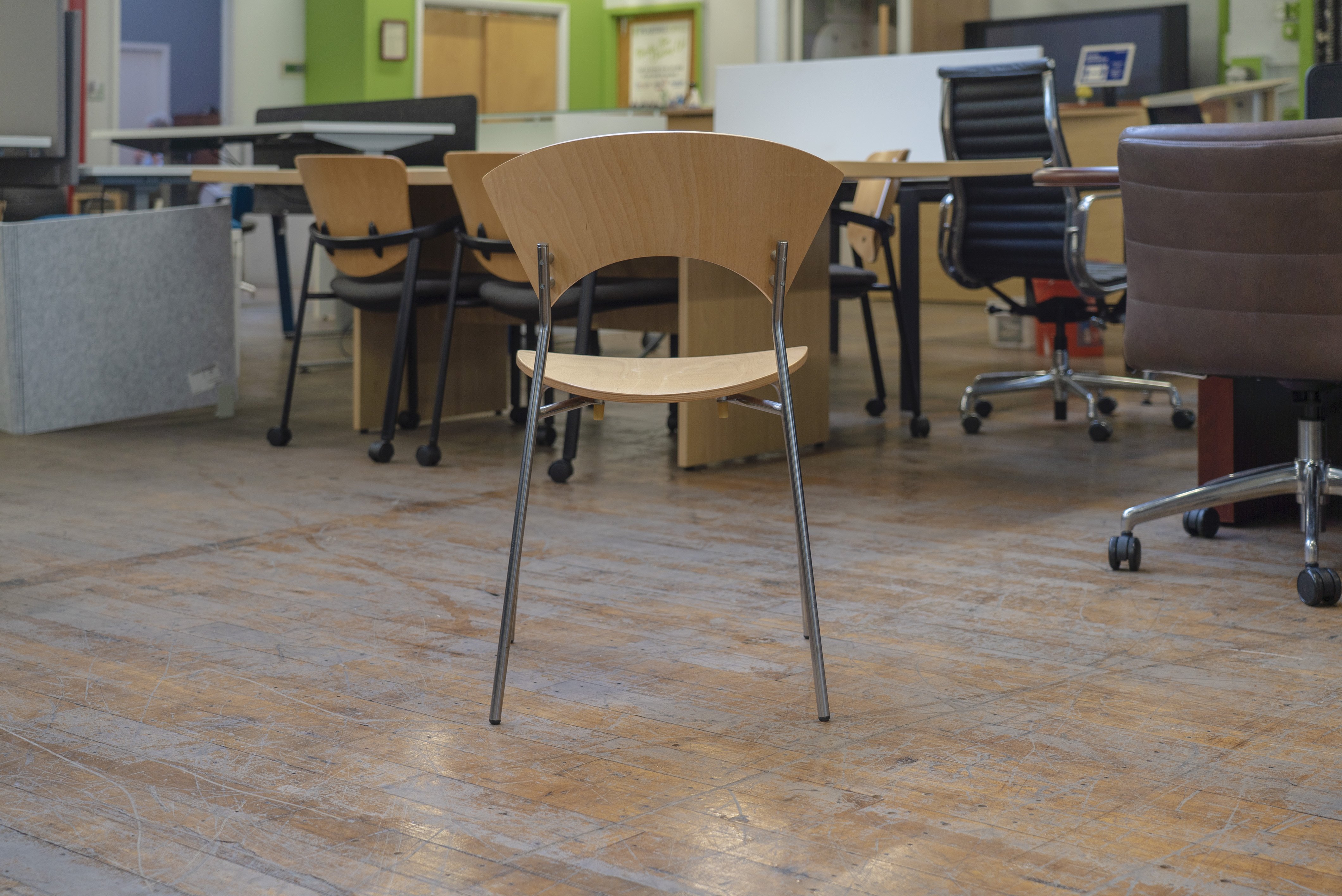 allermuir-scala-stacking-chairs