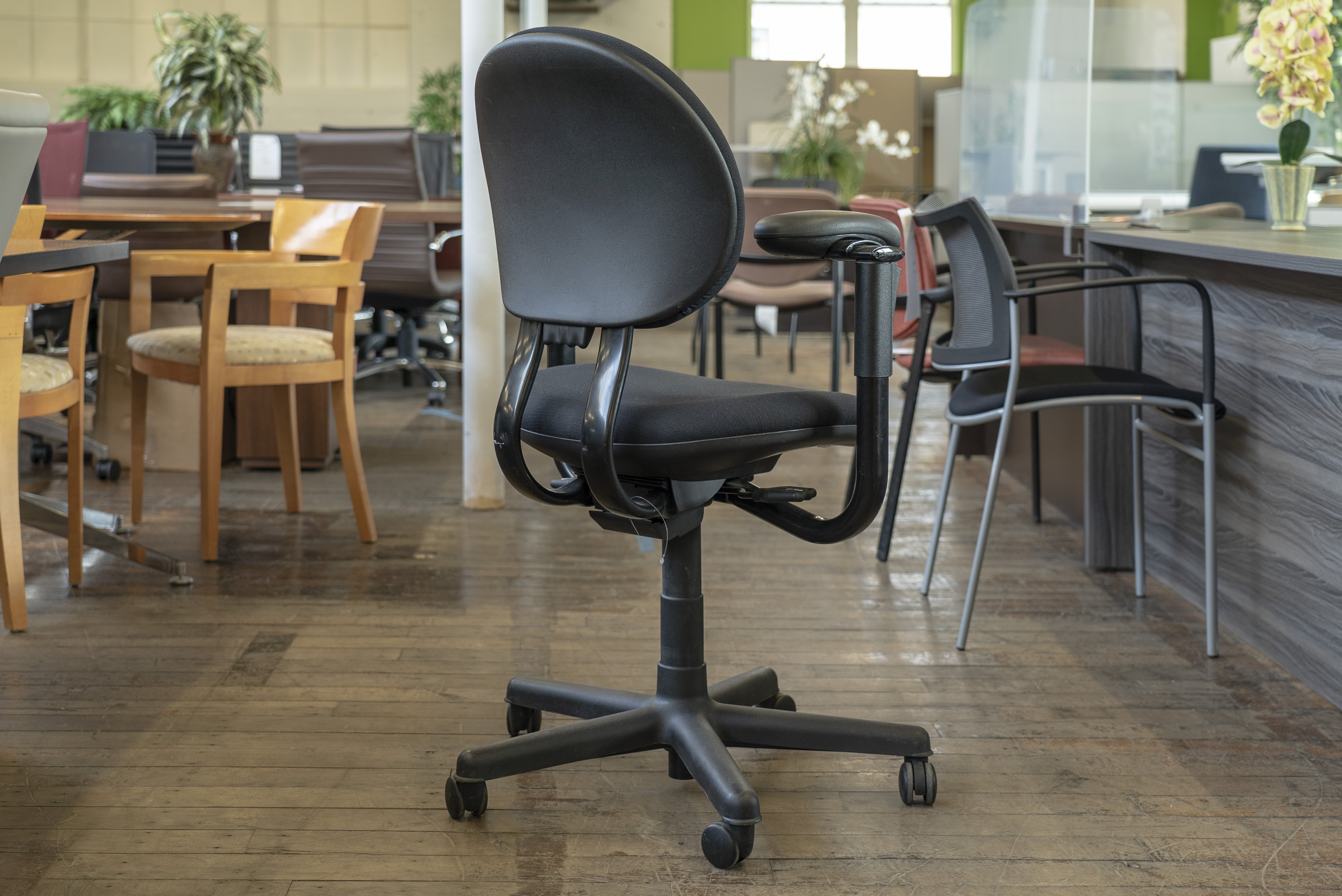 steelcase-criterion-chairs