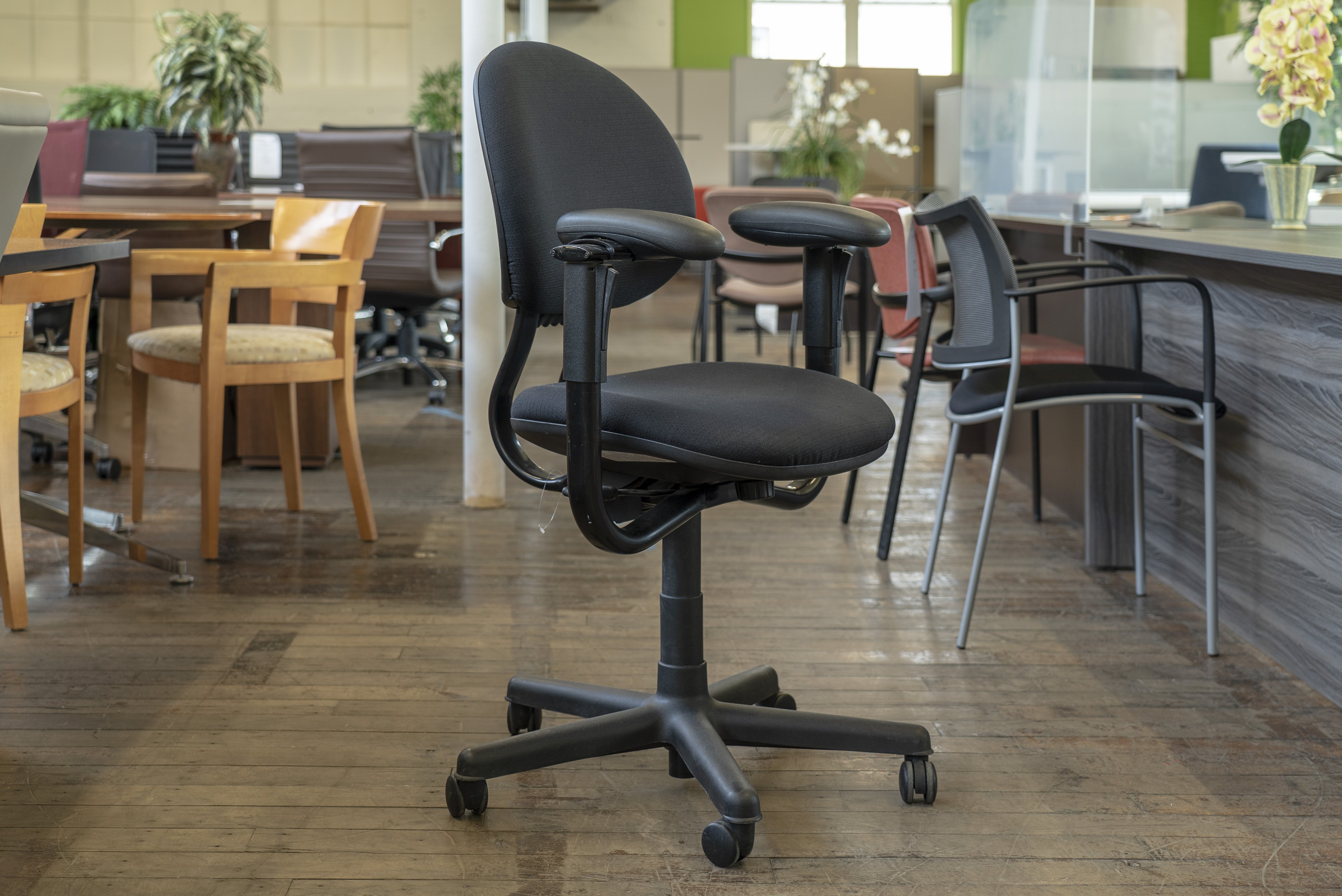steelcase-criterion-chairs