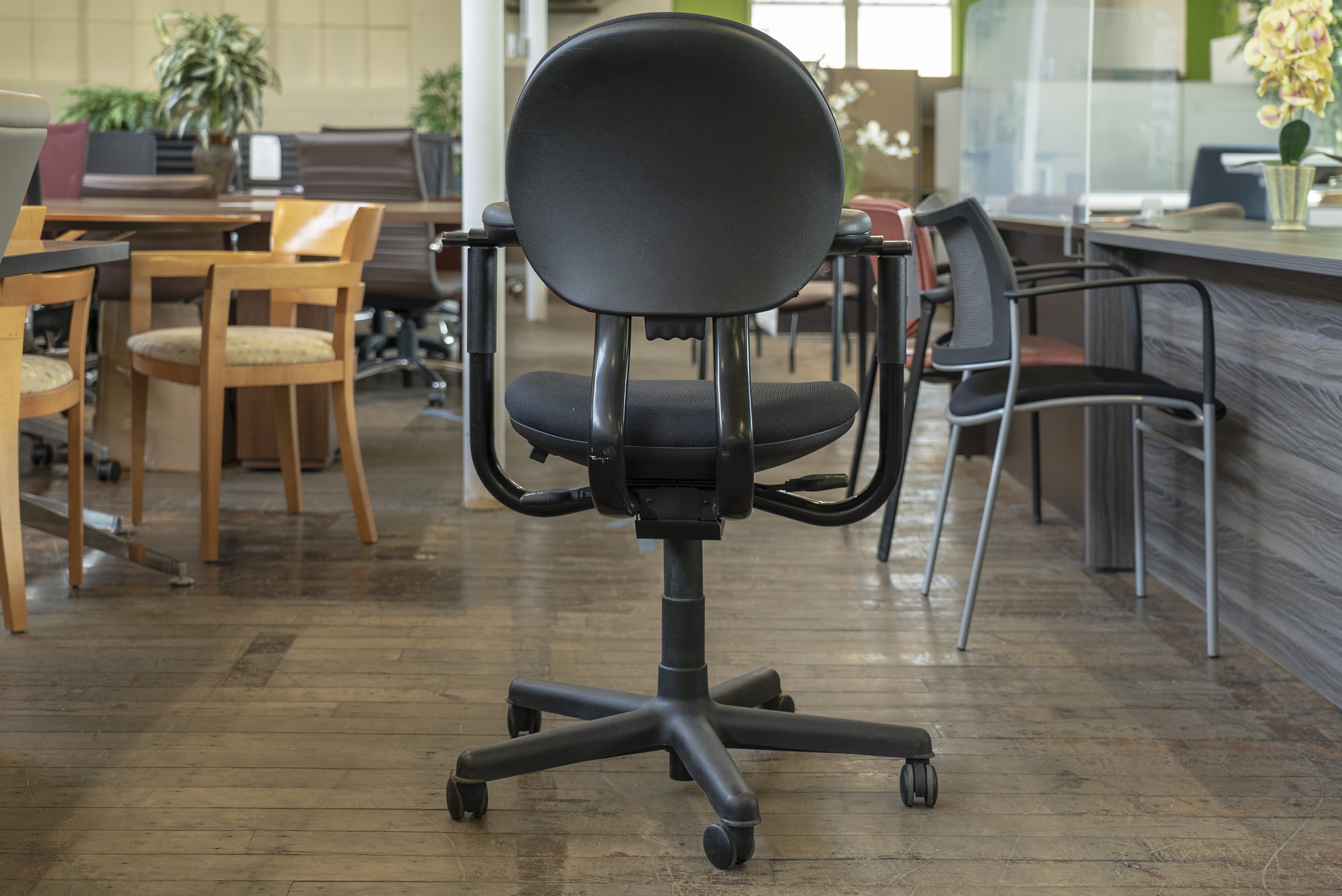 steelcase-criterion-chairs