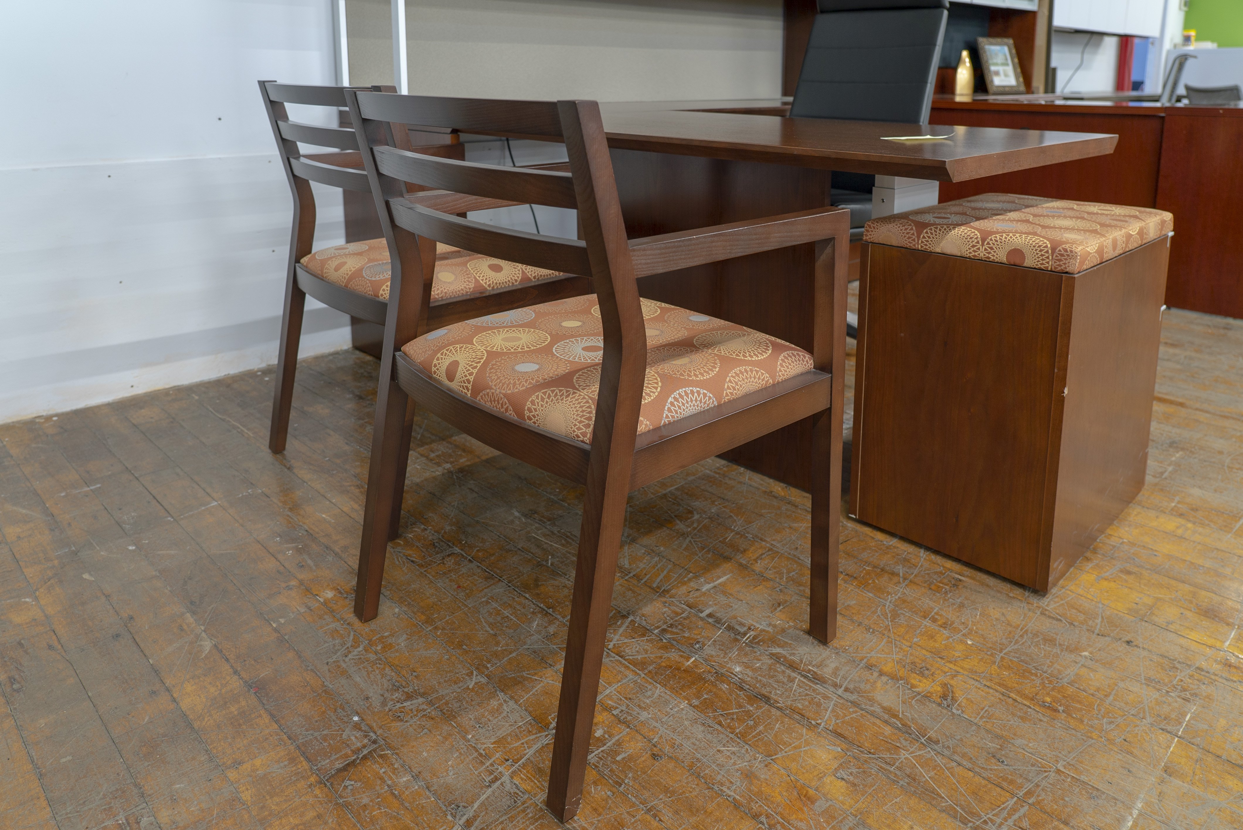 steelcase-sawyer-guest-chairs