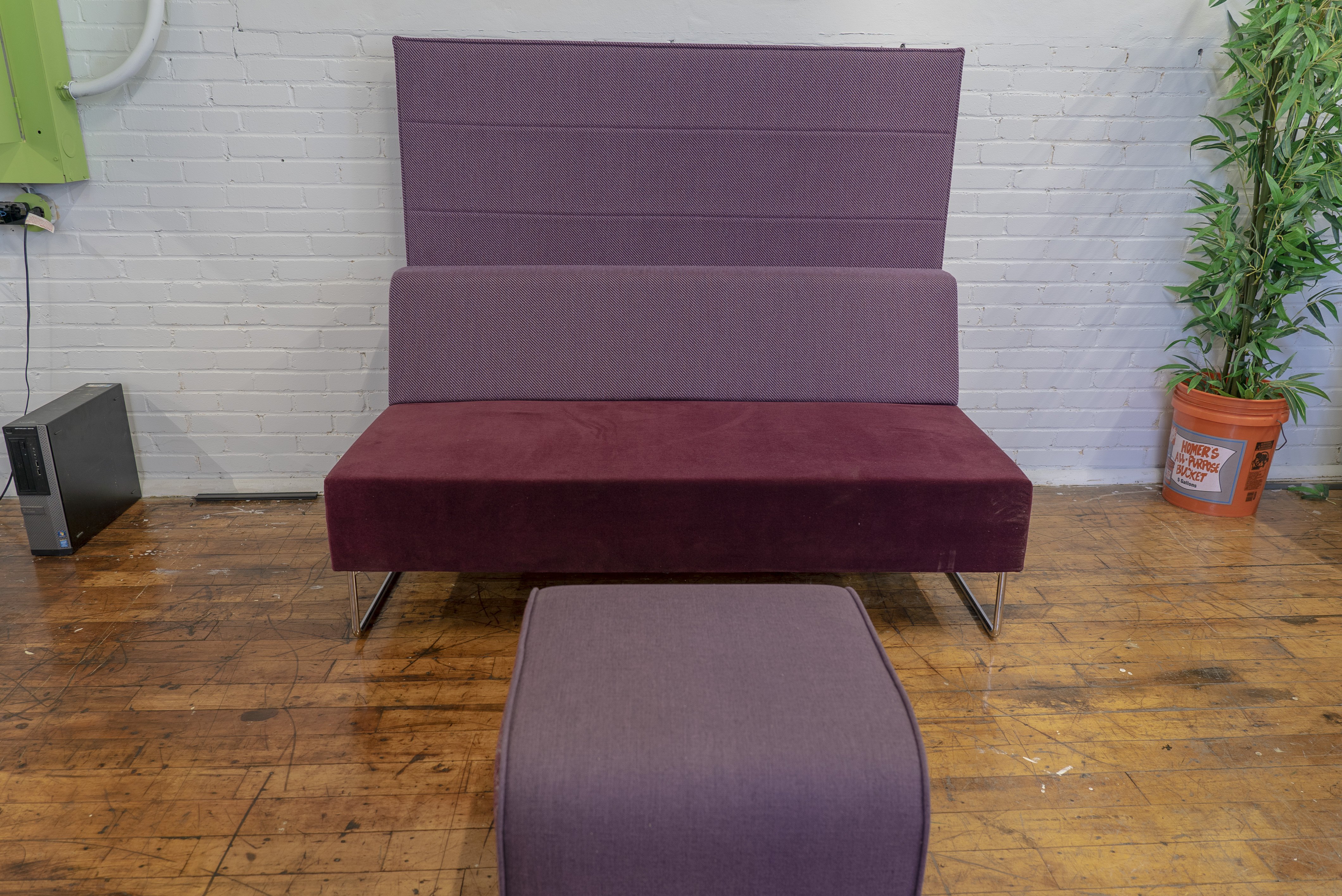 coalesse-bix-banquette
