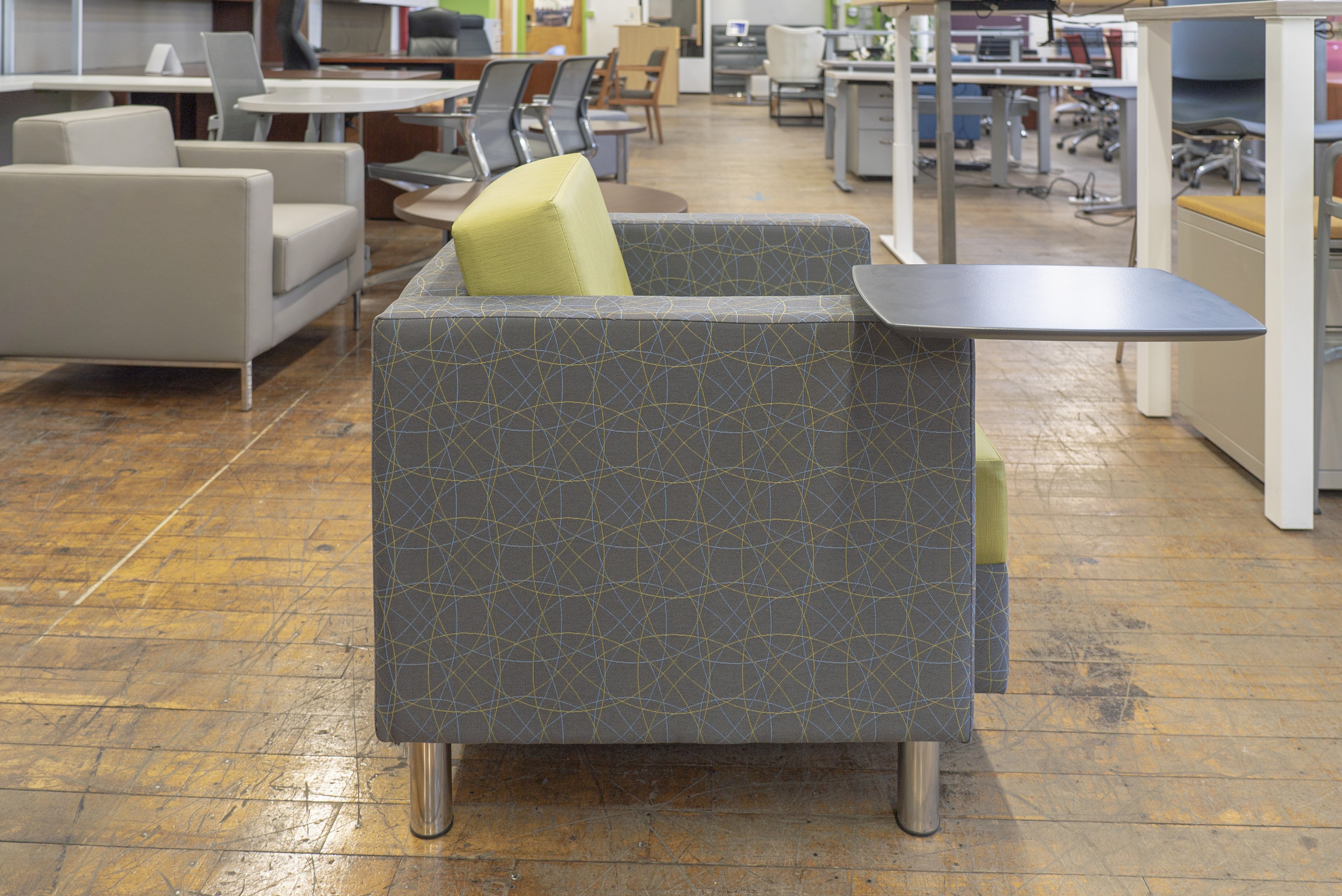 global-citi-lounge-chairs-with-tablets