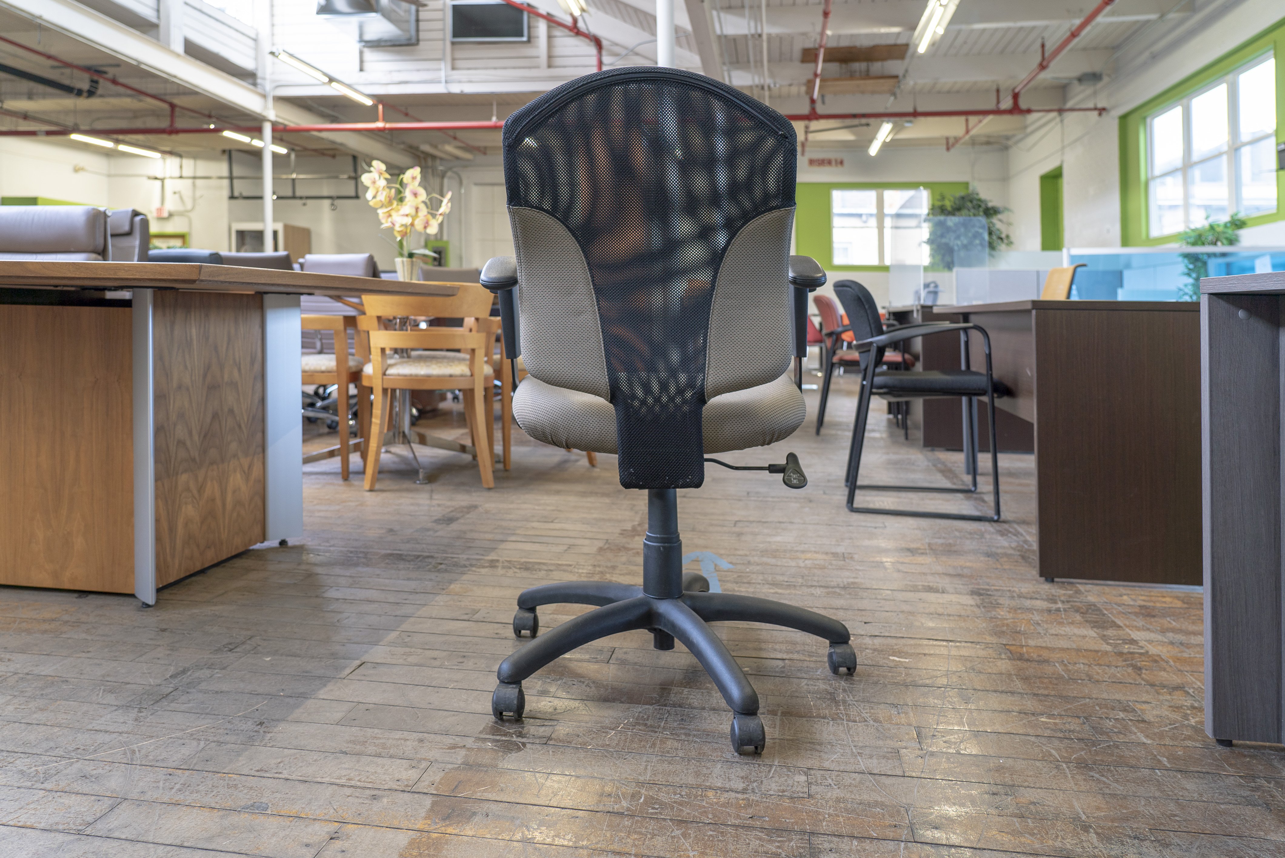 global-tye-mesh-back-task-chairs
