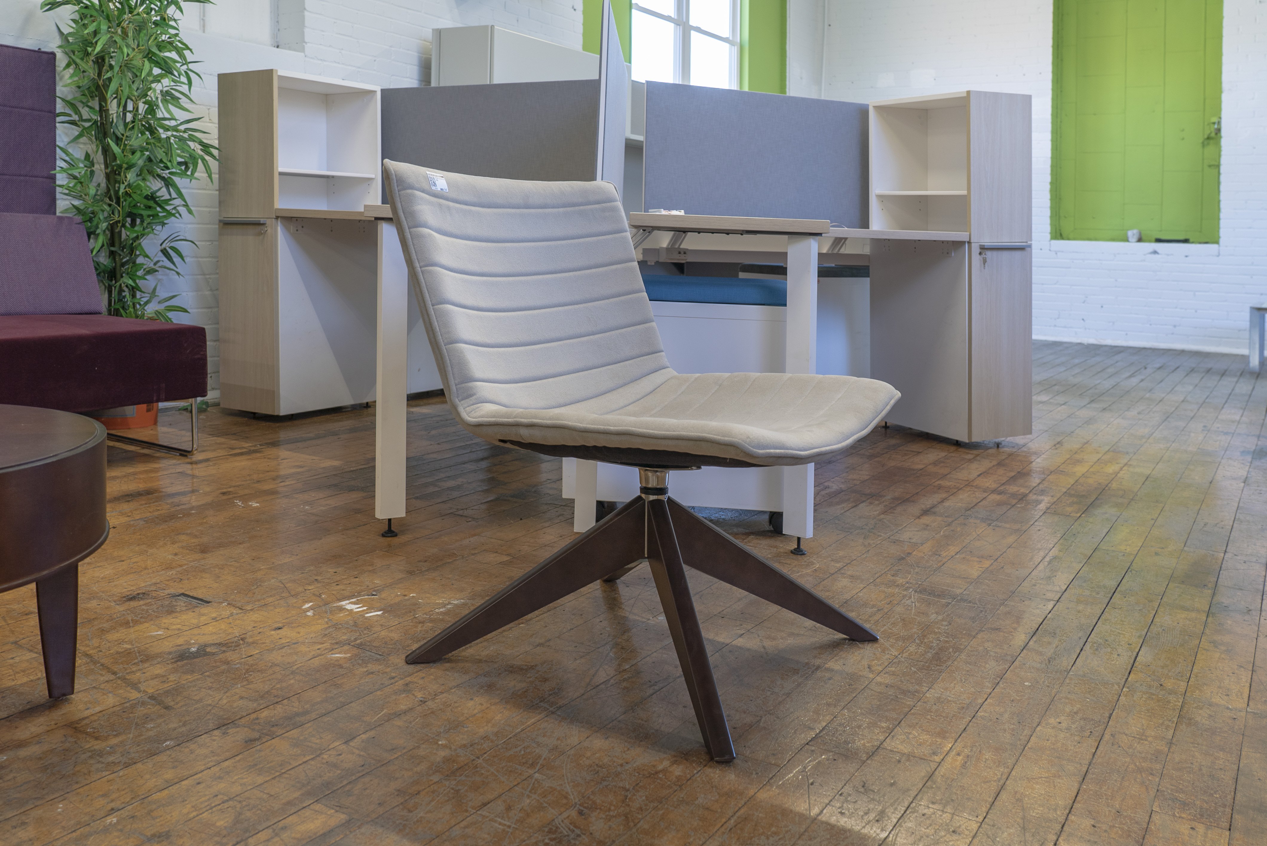 national-grin-swivel-chairs