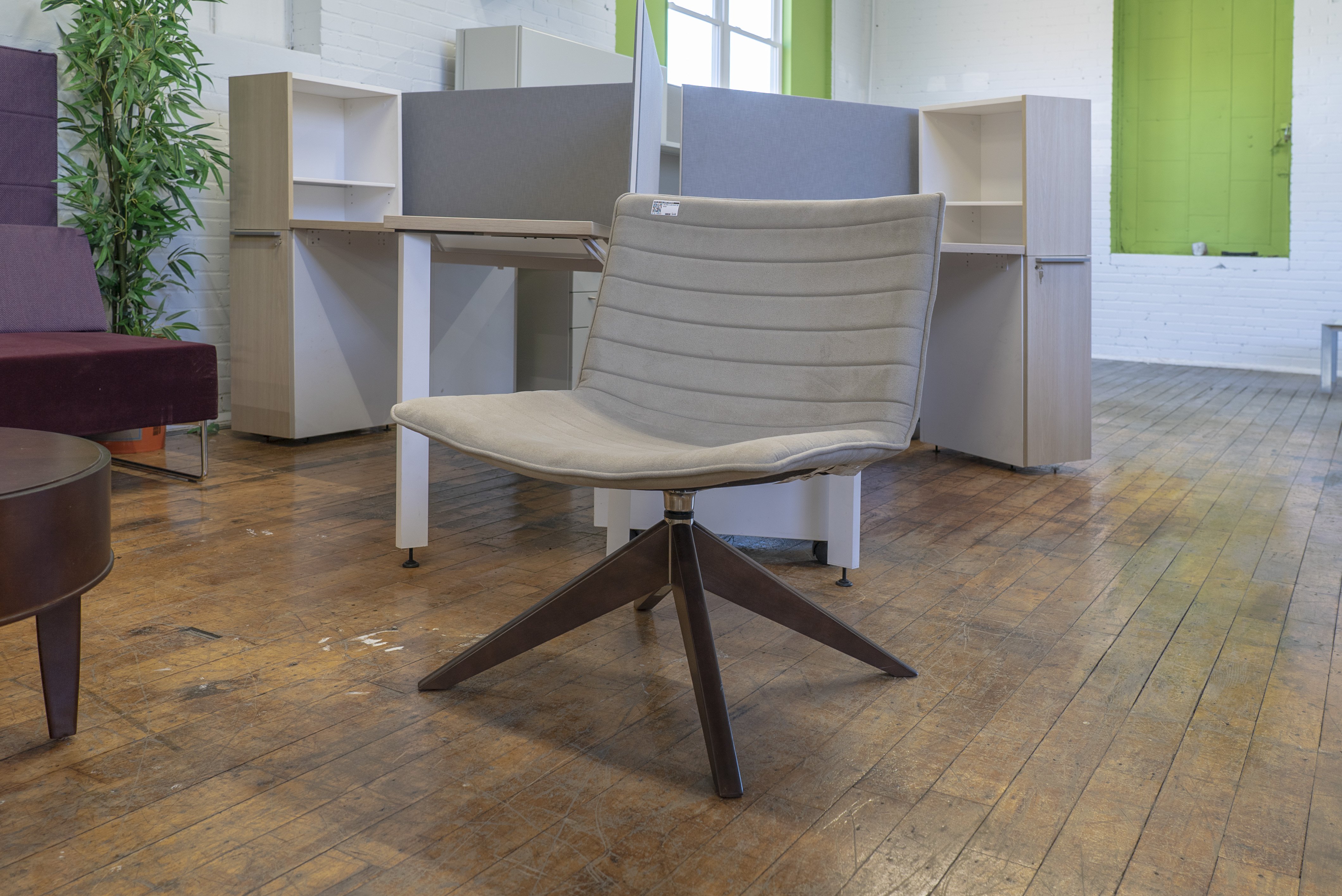national-grin-swivel-chairs