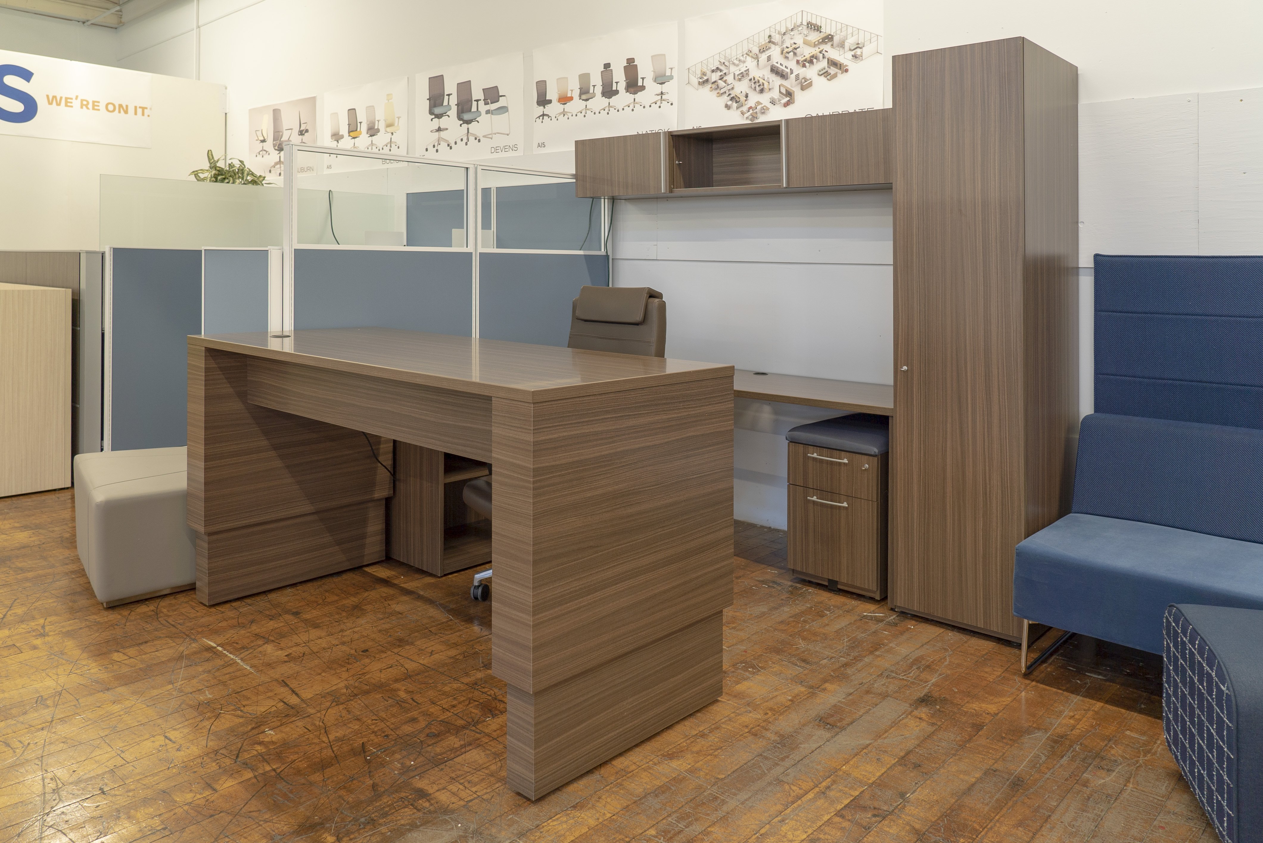 national-tessera-sit-to-stand-private-office-suite