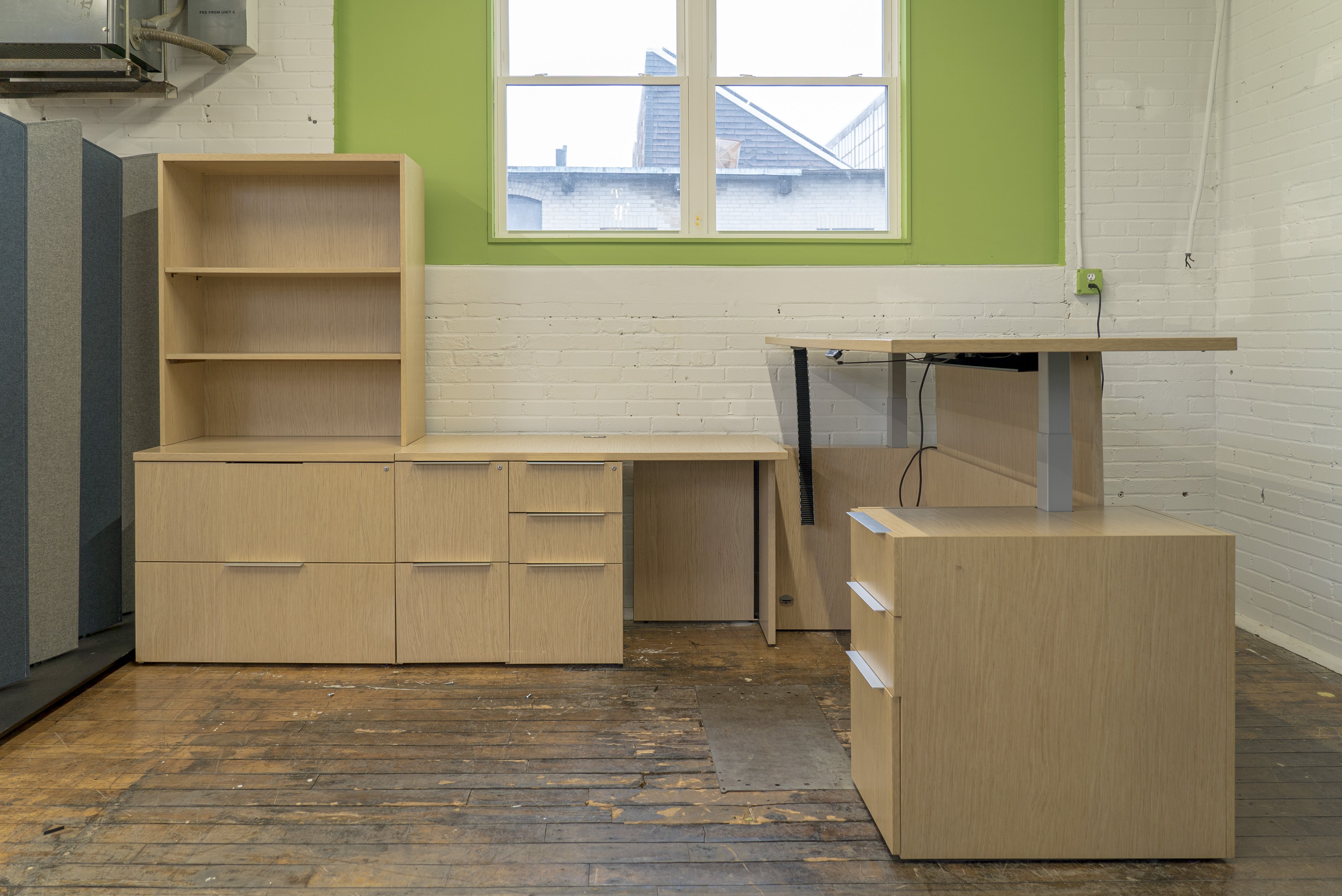 ofs-impulse-g2-sit-to-stand-private-office-suite