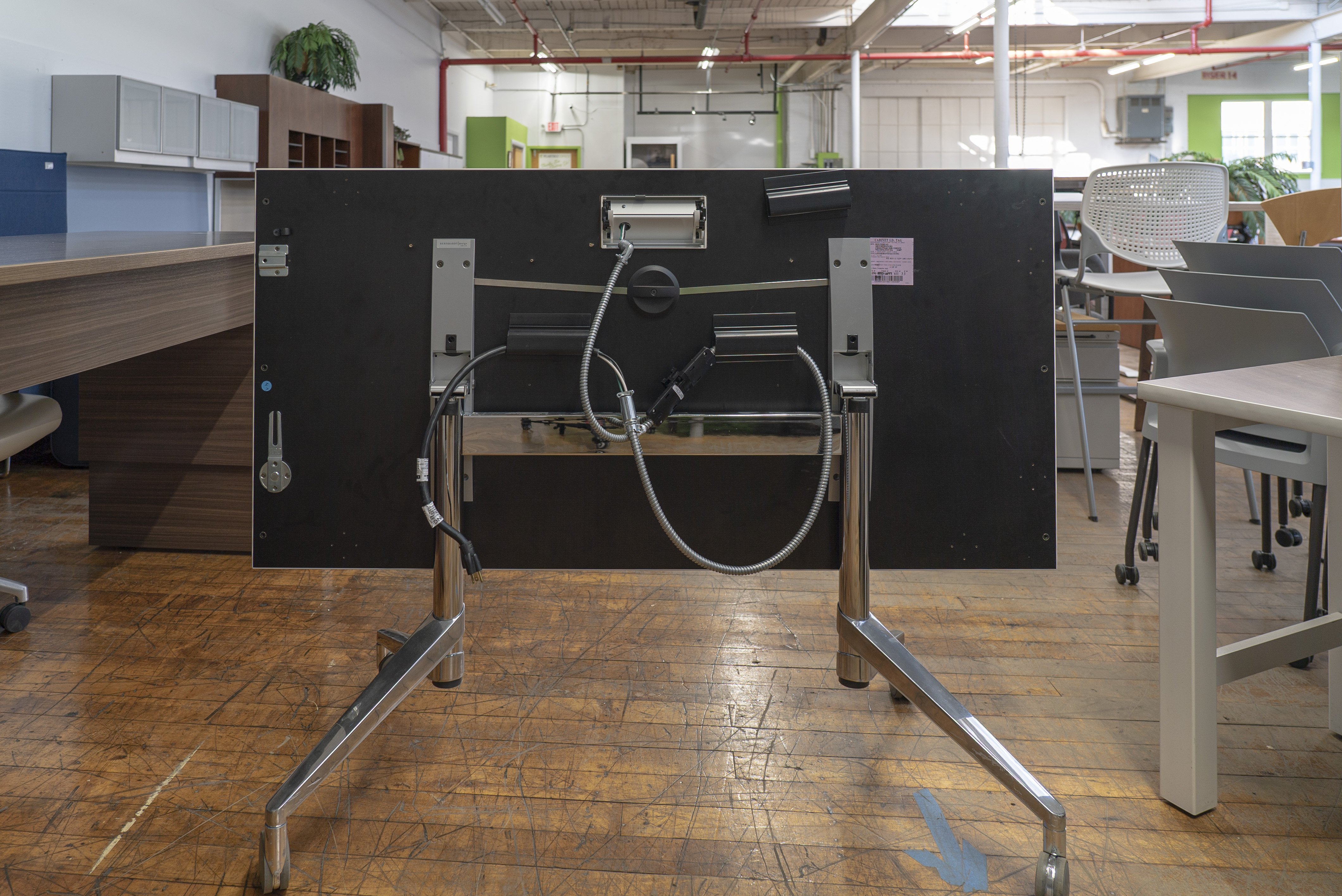 bernhardt-design-flip-top-training-tables