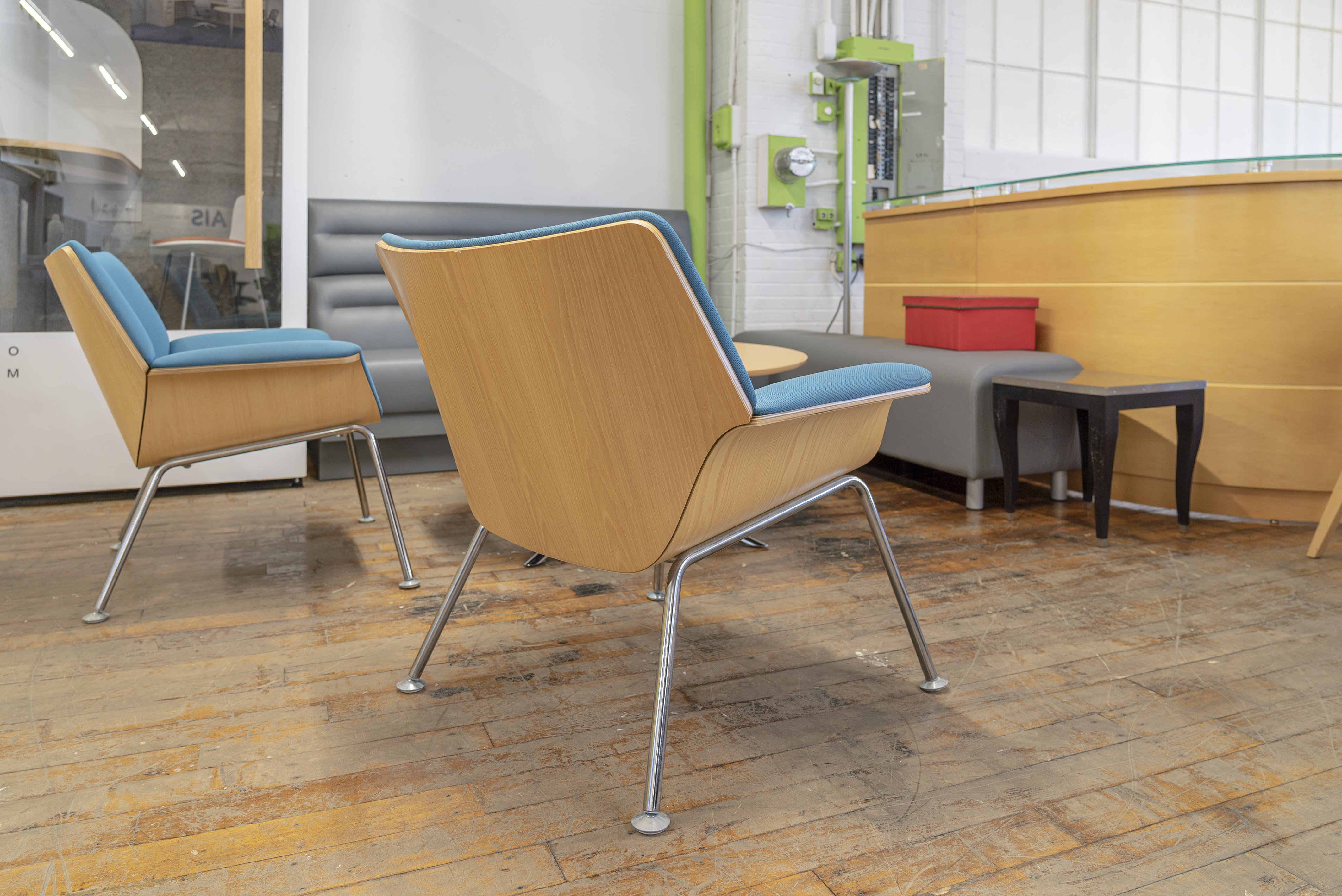 herman-miller-swoop-lounge-chairs