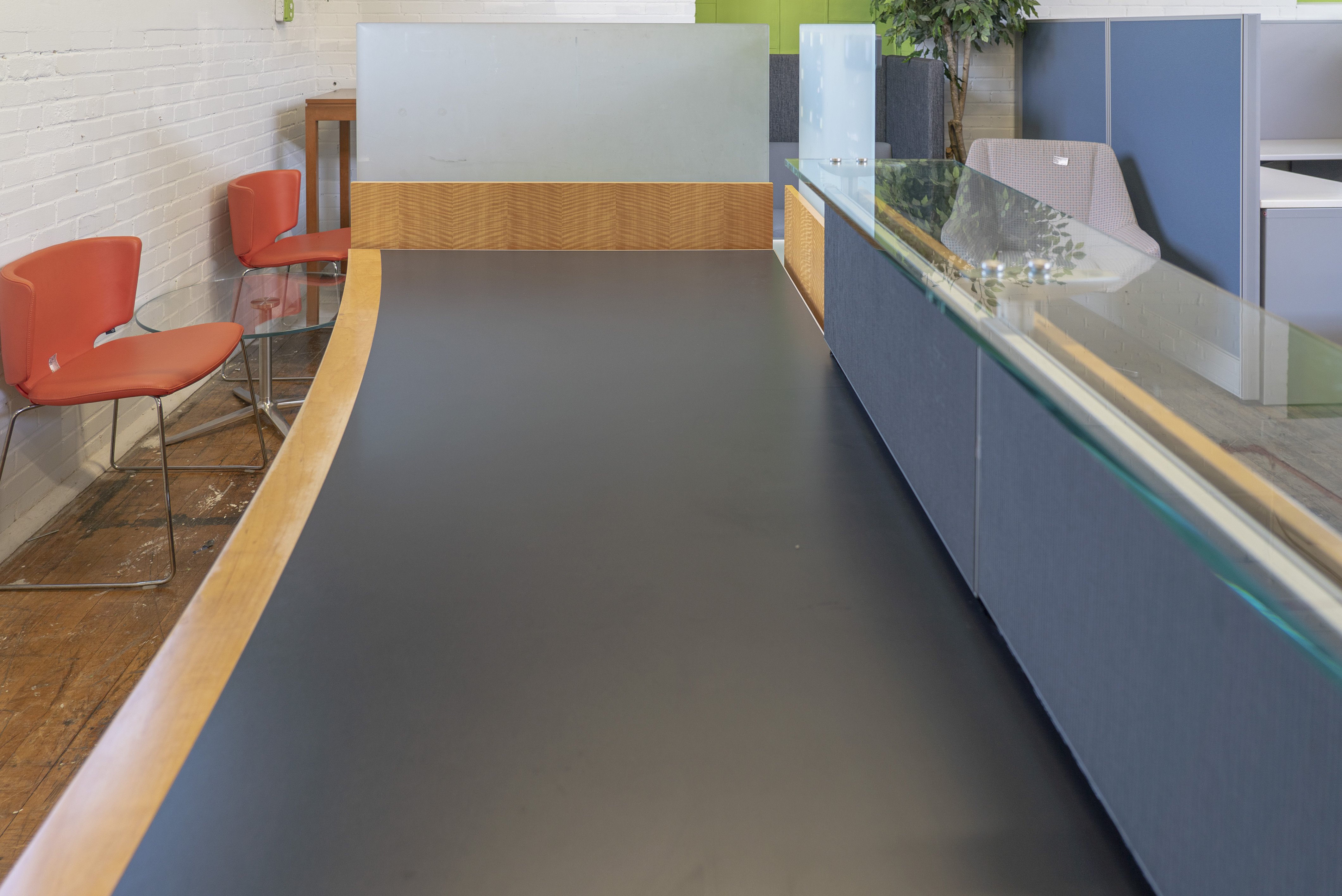jmw-amwins-dateswizer-recepdesk