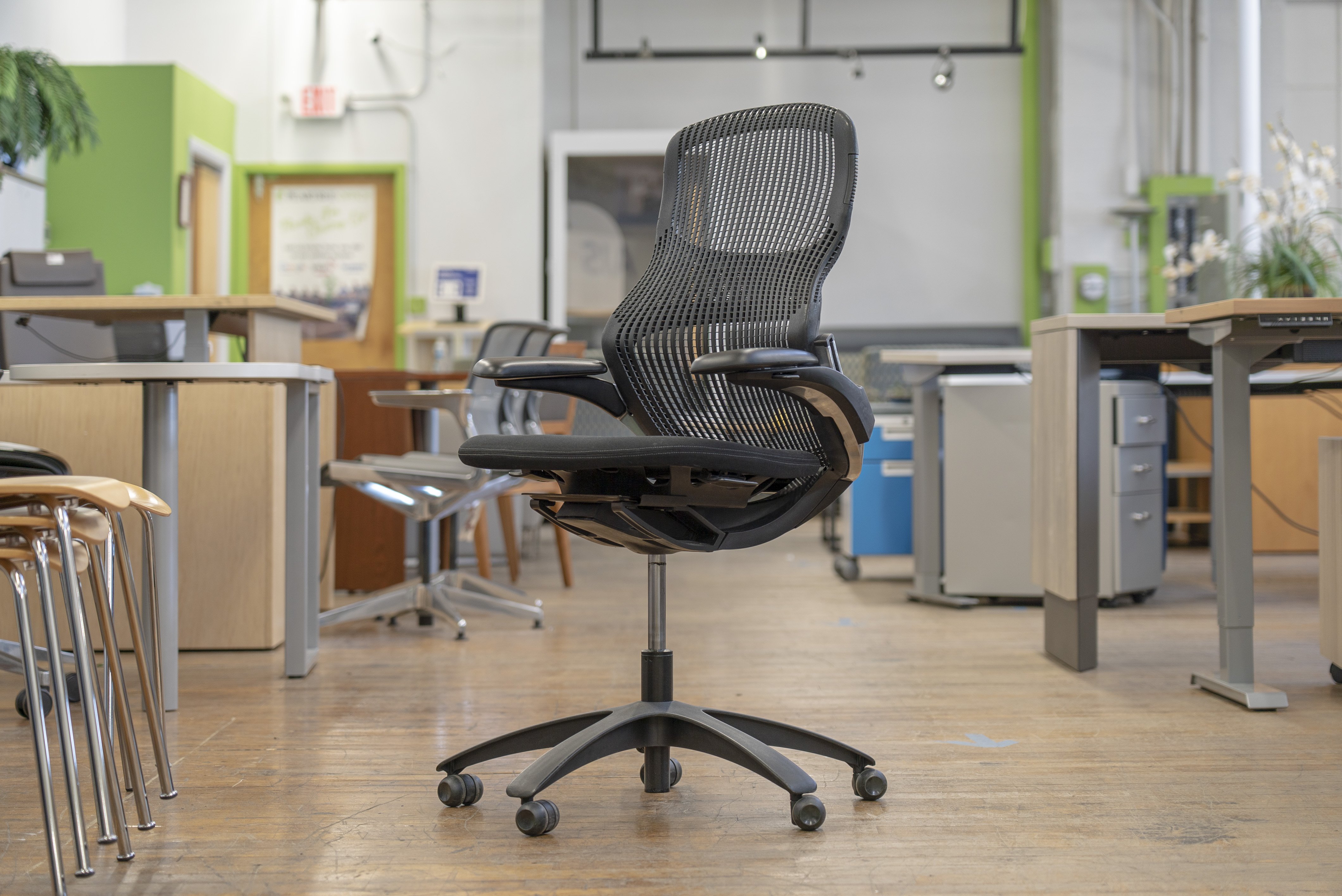 knoll-generation-chairs
