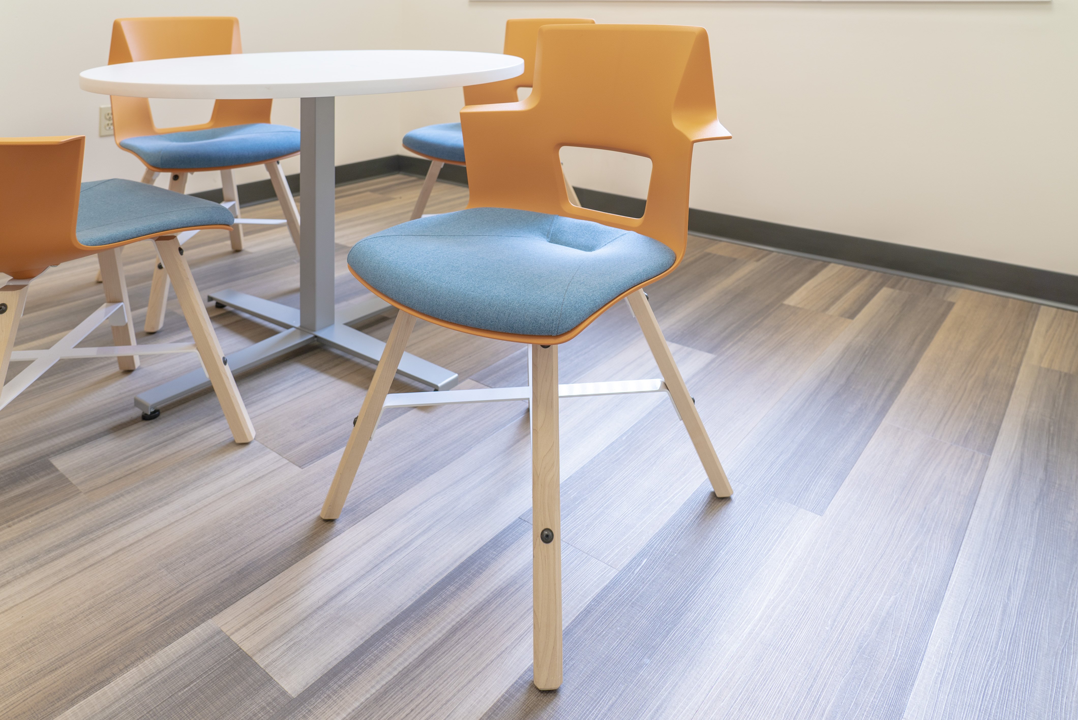 steelcase-turnstone-shortcut-wood-chairs