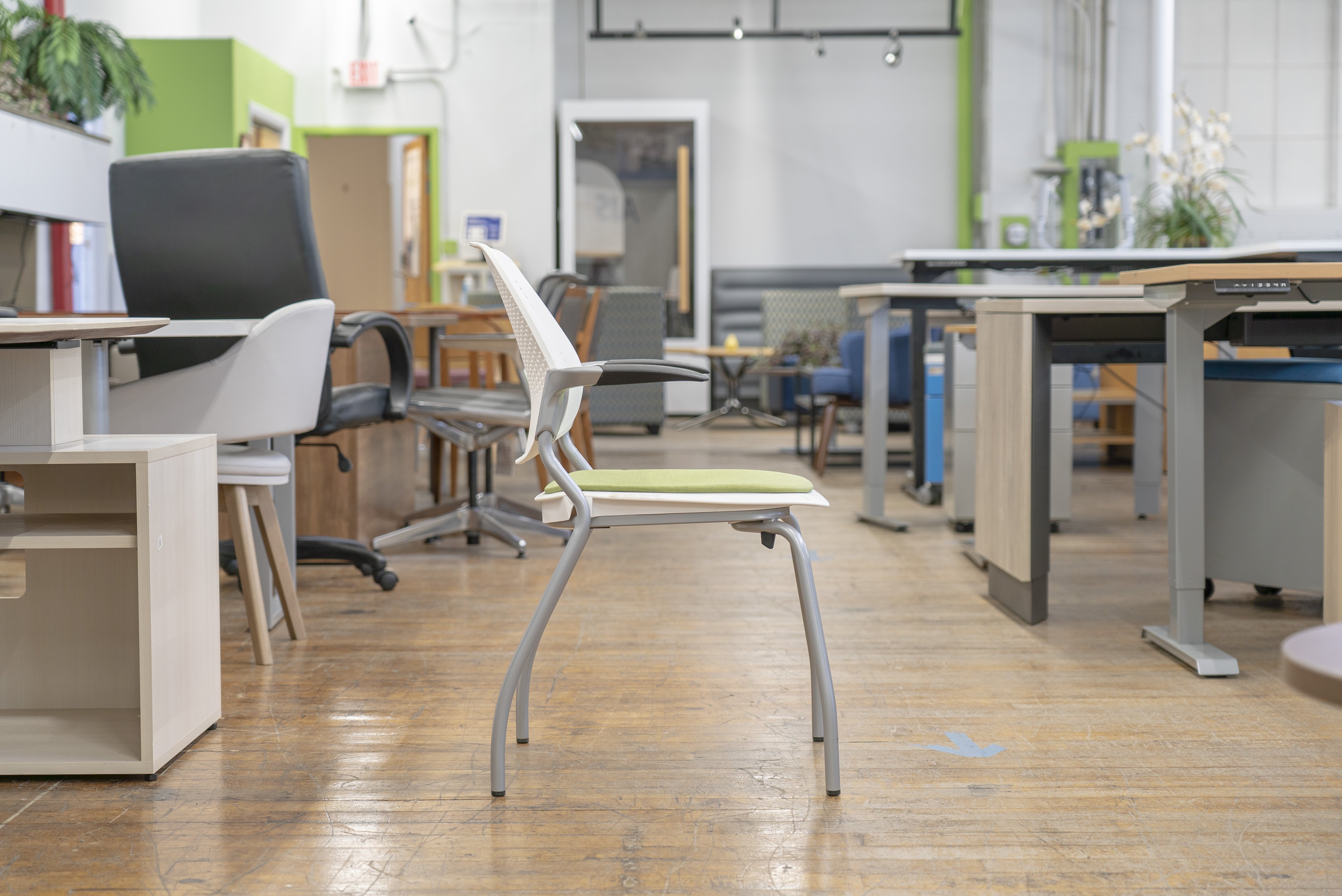 allsteel-inspire-stacking-guest-chairs