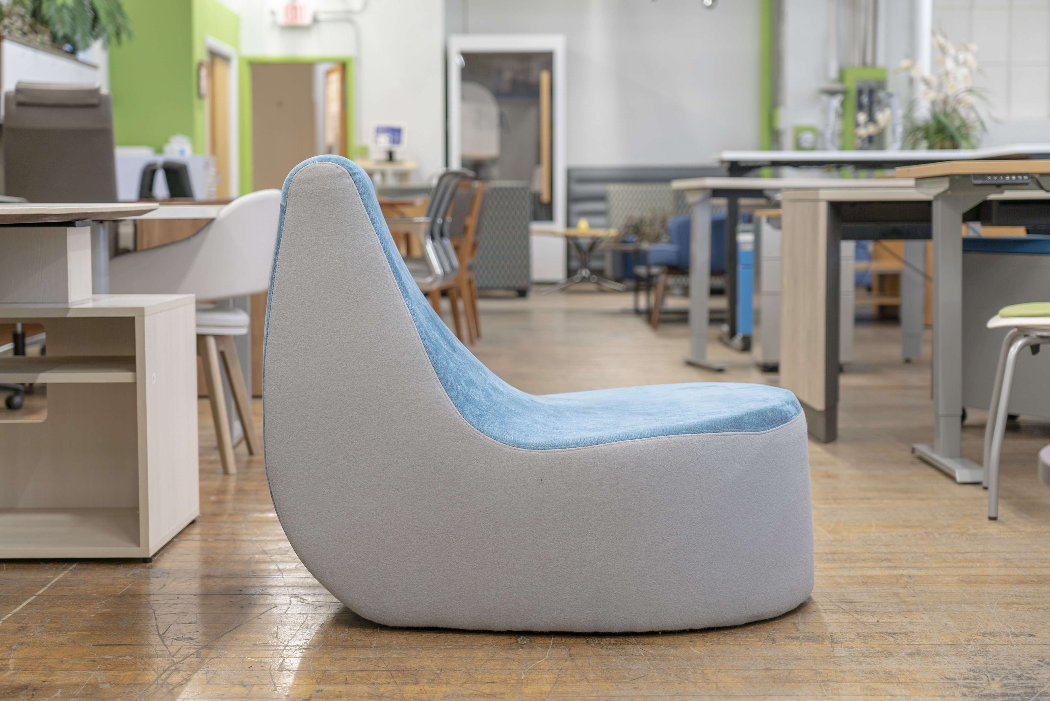 eko-contract-swagr-sm1-low-lounge-mobile-chairs