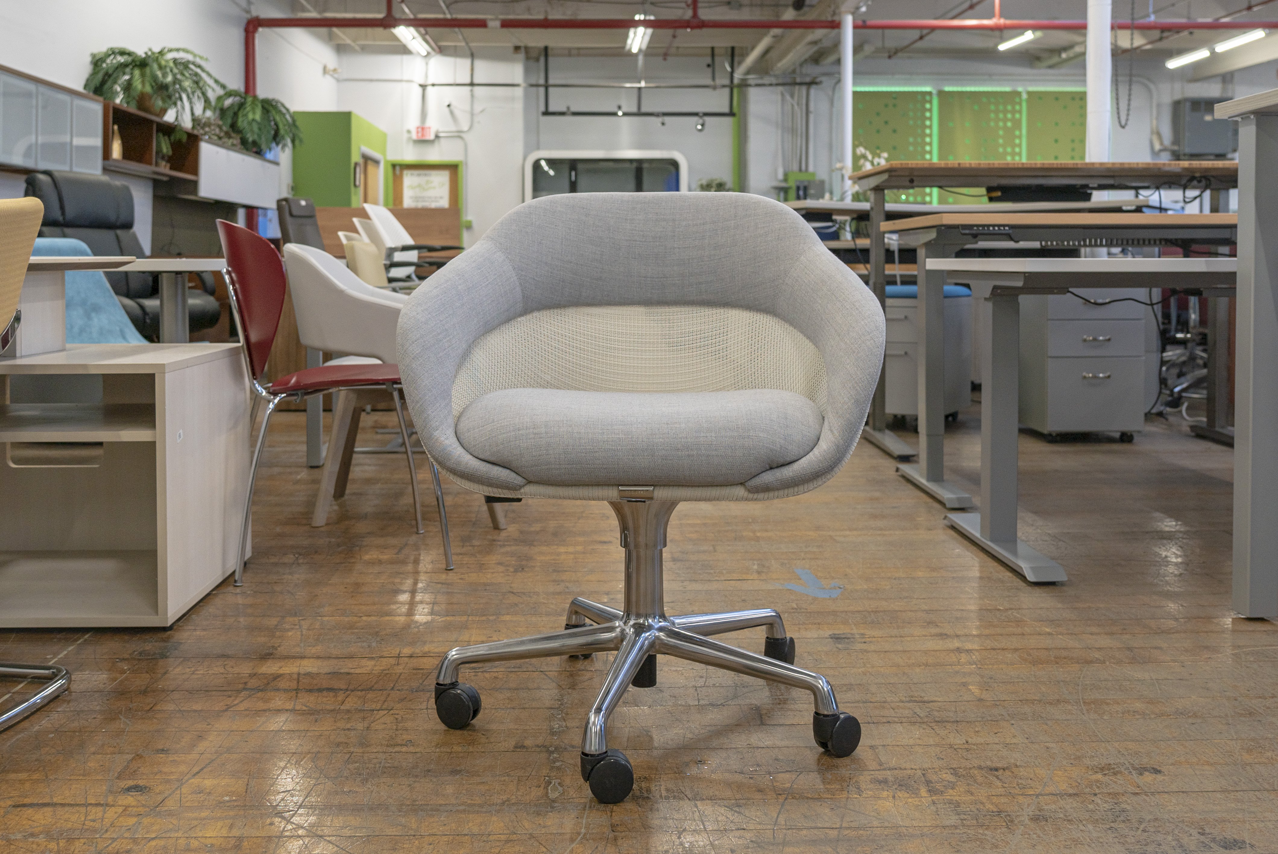 coalesse-sw_1-conference-chairs