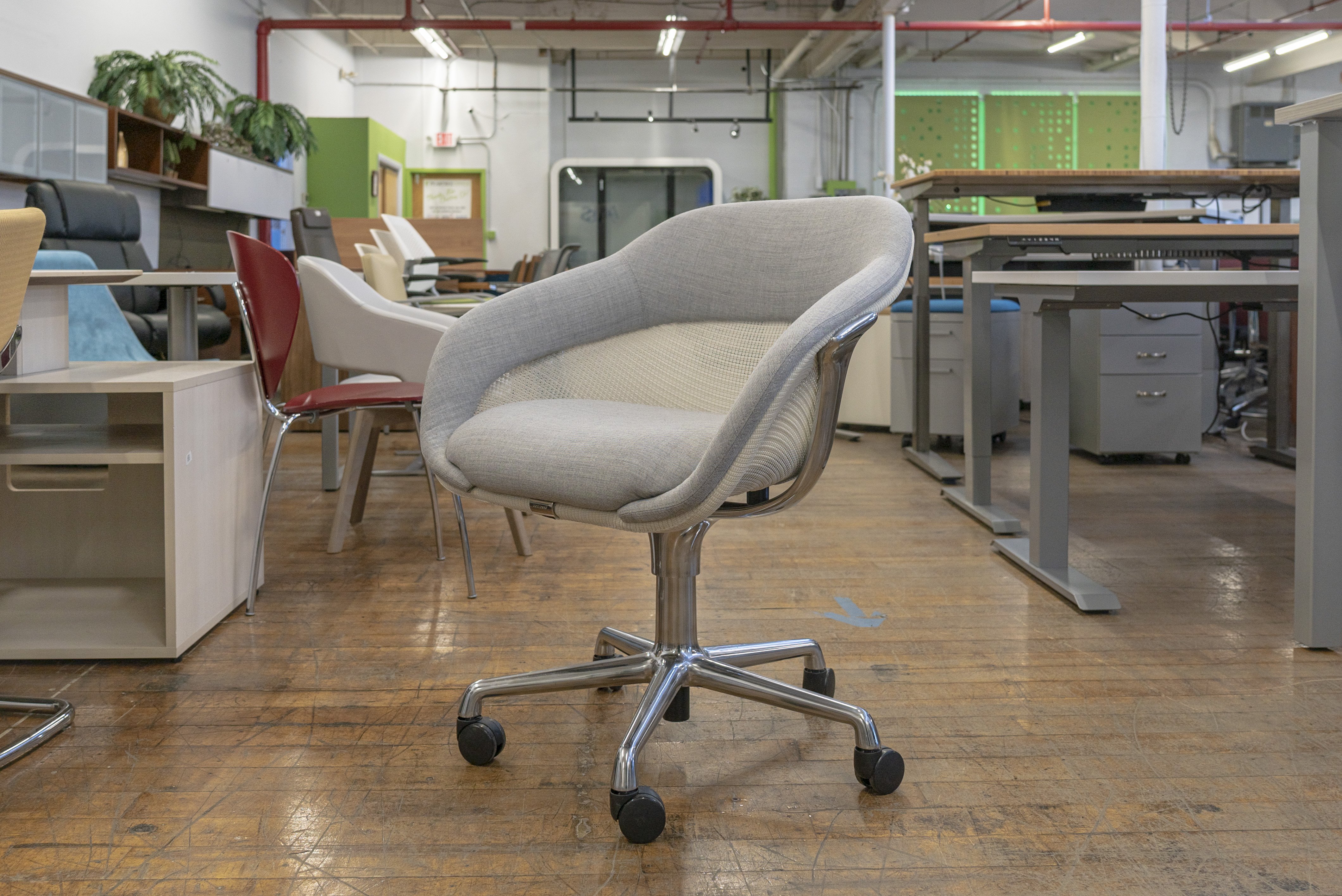 coalesse-sw_1-conference-chairs