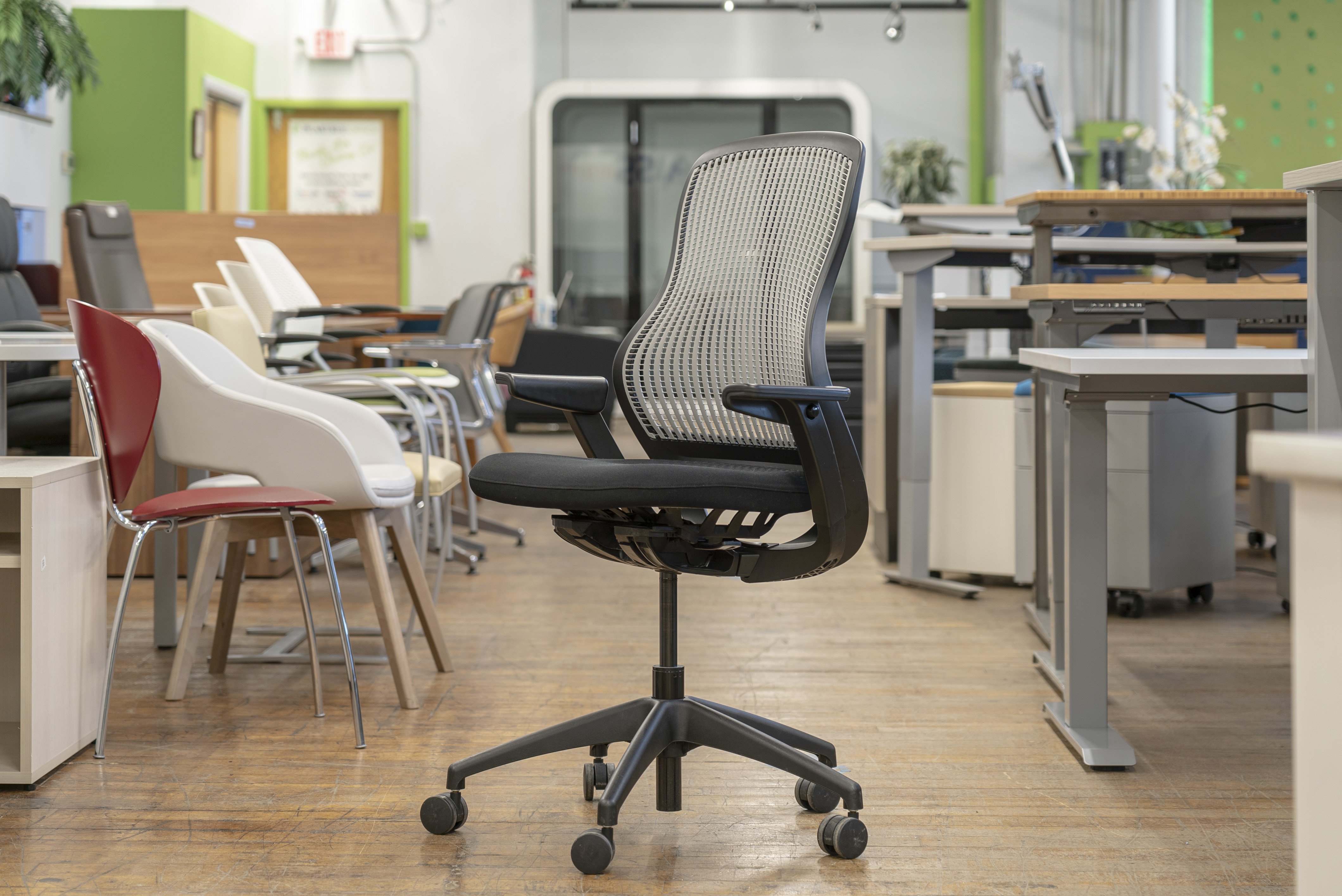 knoll-regeneration-chairs