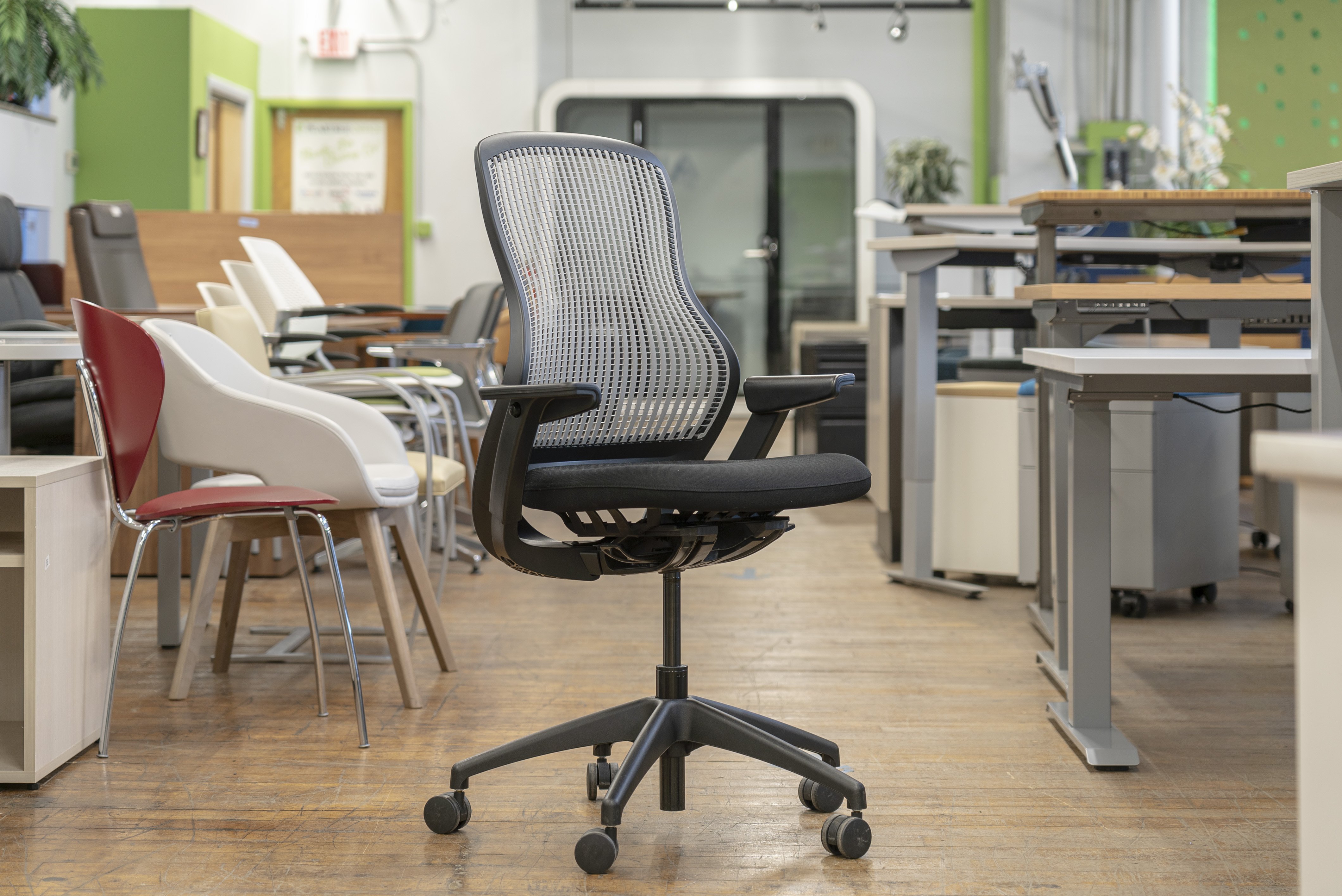 knoll-regeneration-chairs