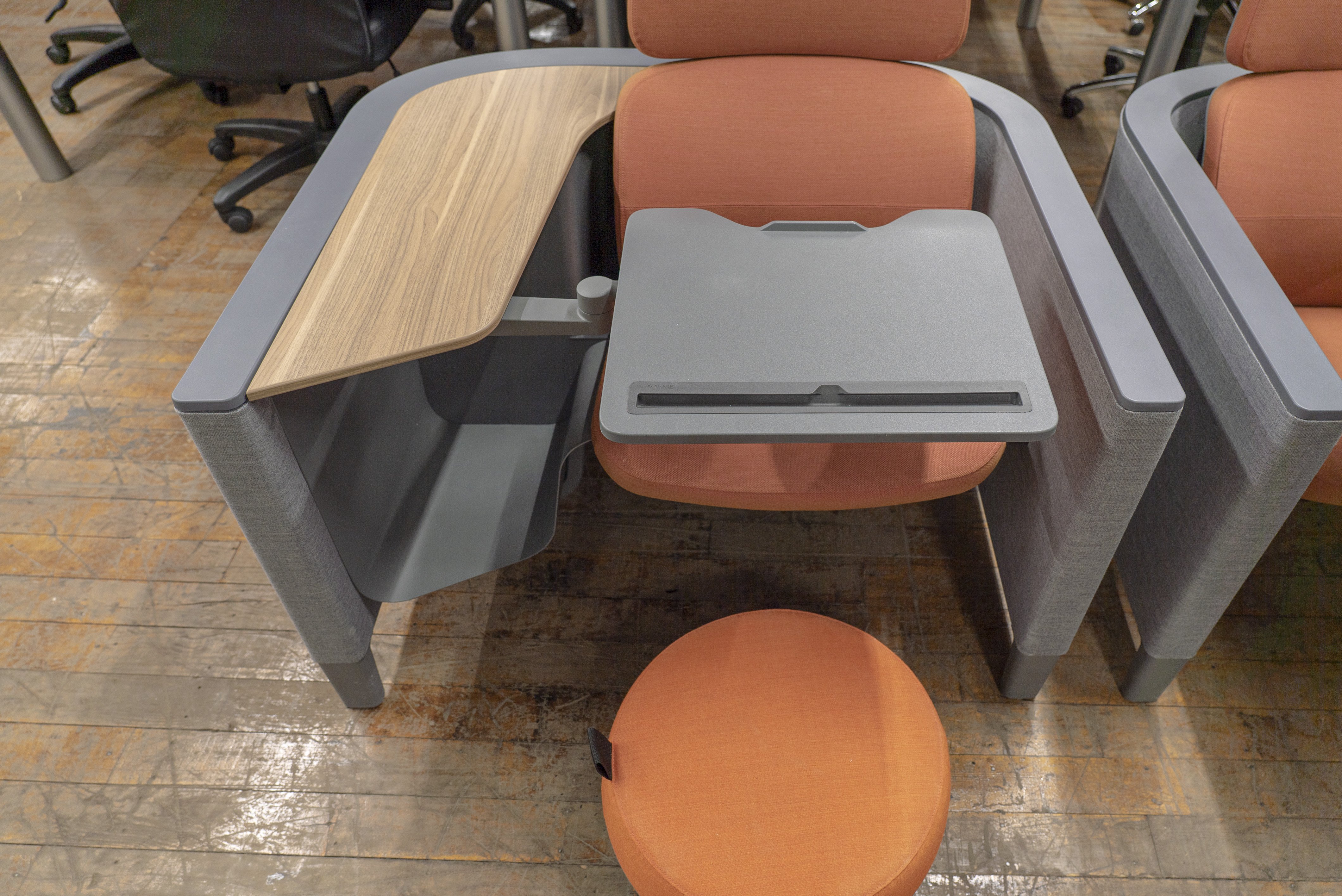 jmw-mifo-sc-brody-lounge-desk-chair-w-ottmn