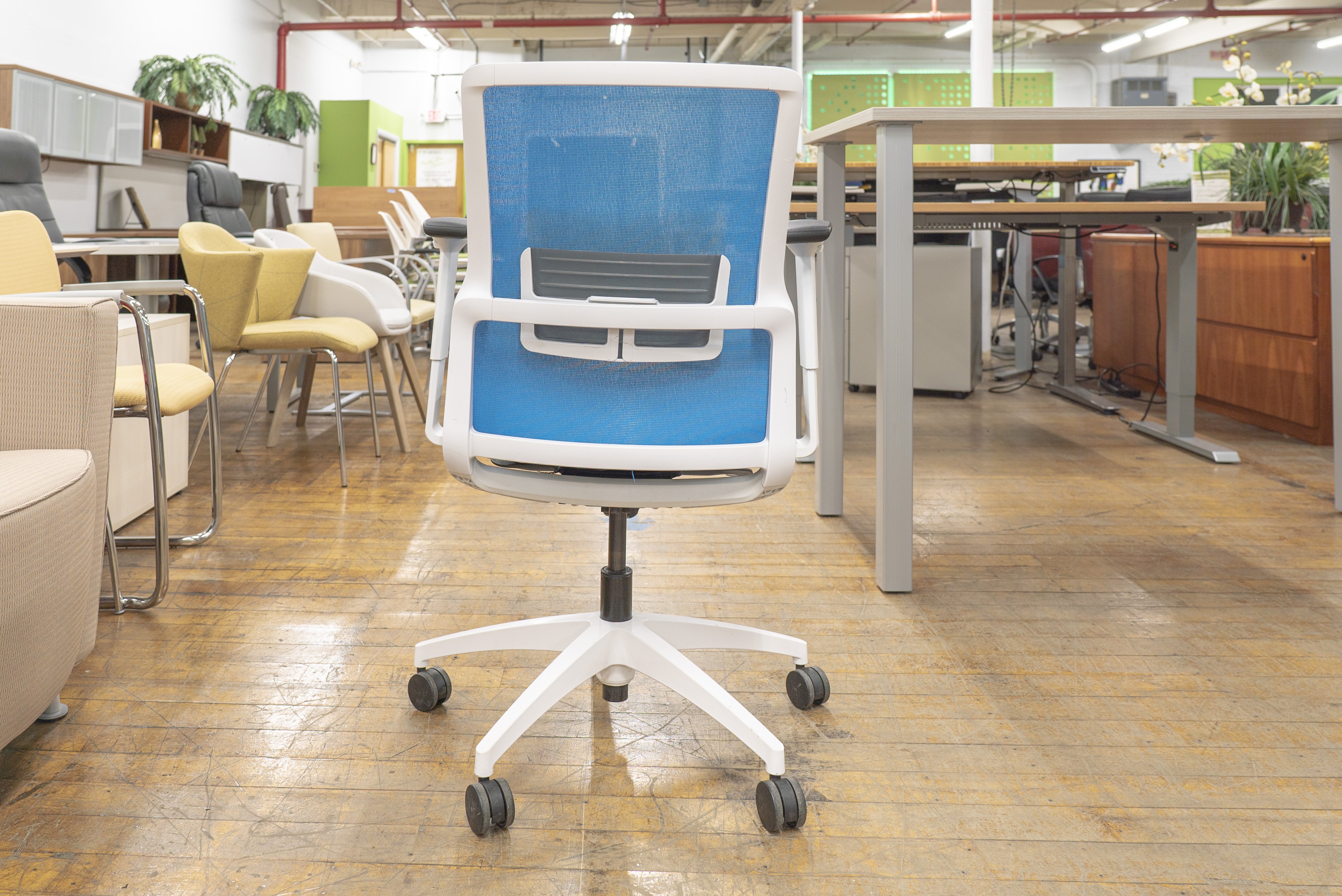 sitonit-novo-task-chairs