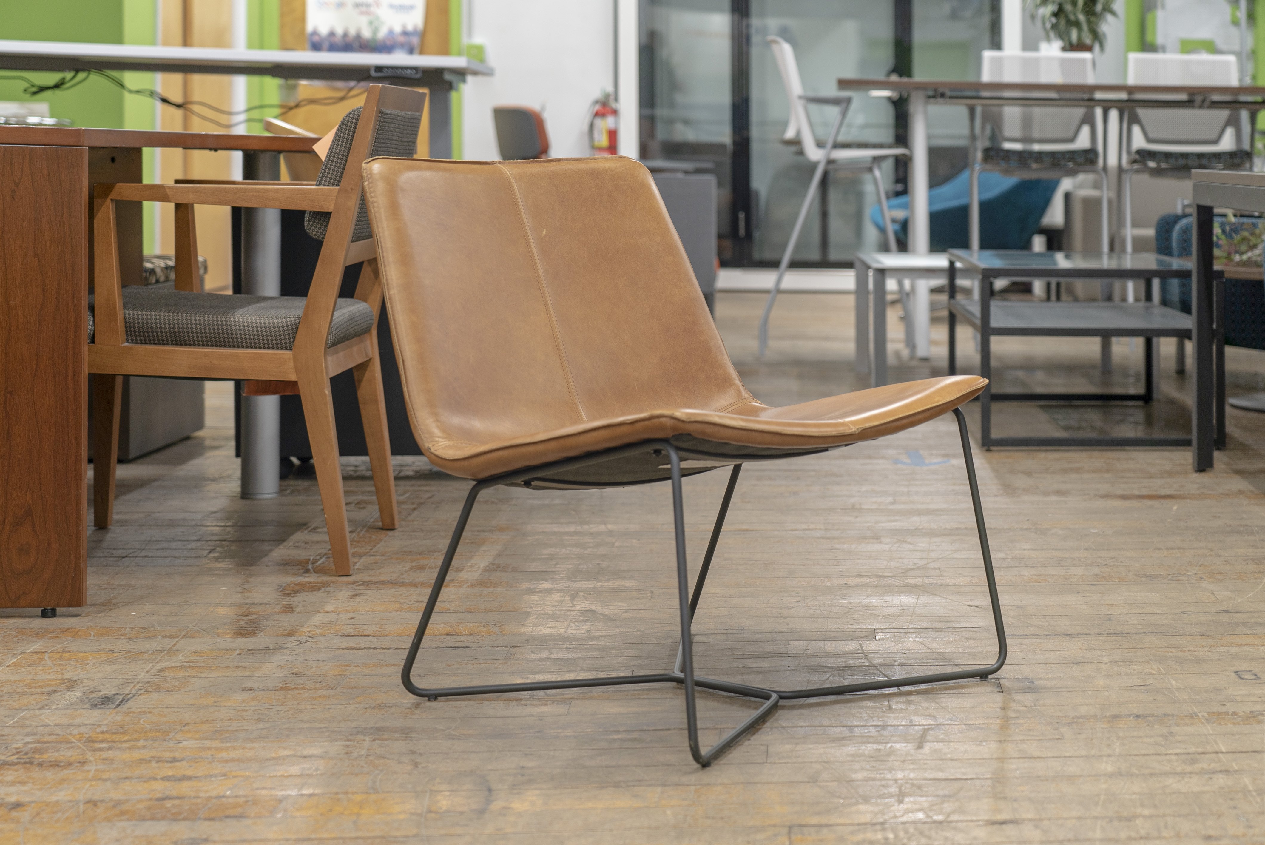 west-elm-slope-leather-lounge-chair