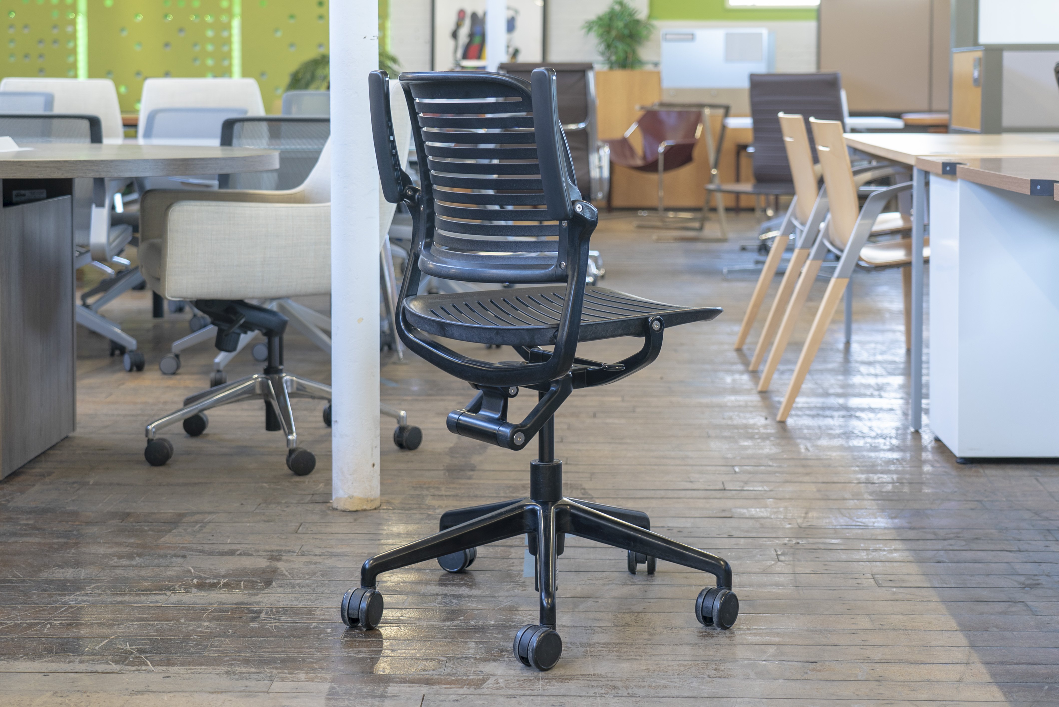 steelcase-cachet-task-chairs