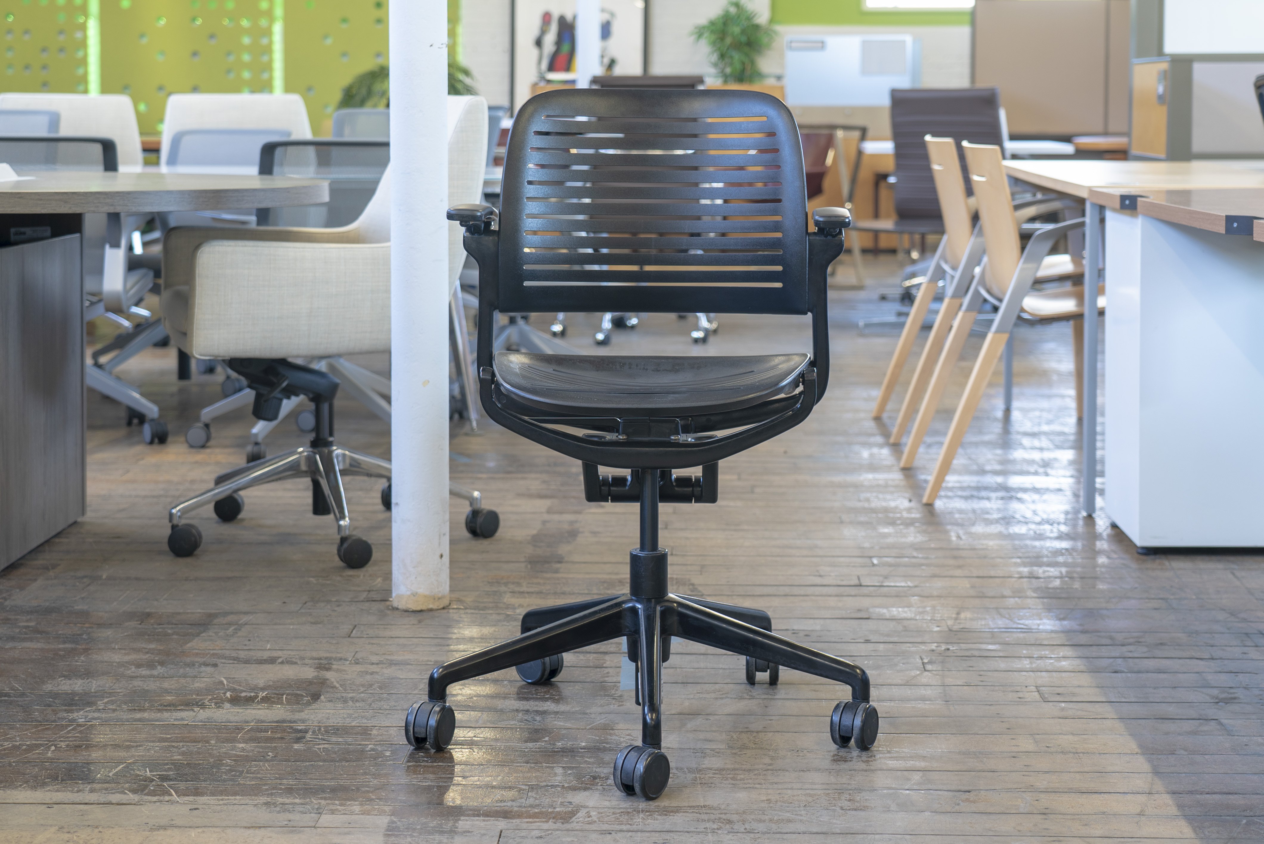 steelcase-cachet-task-chairs
