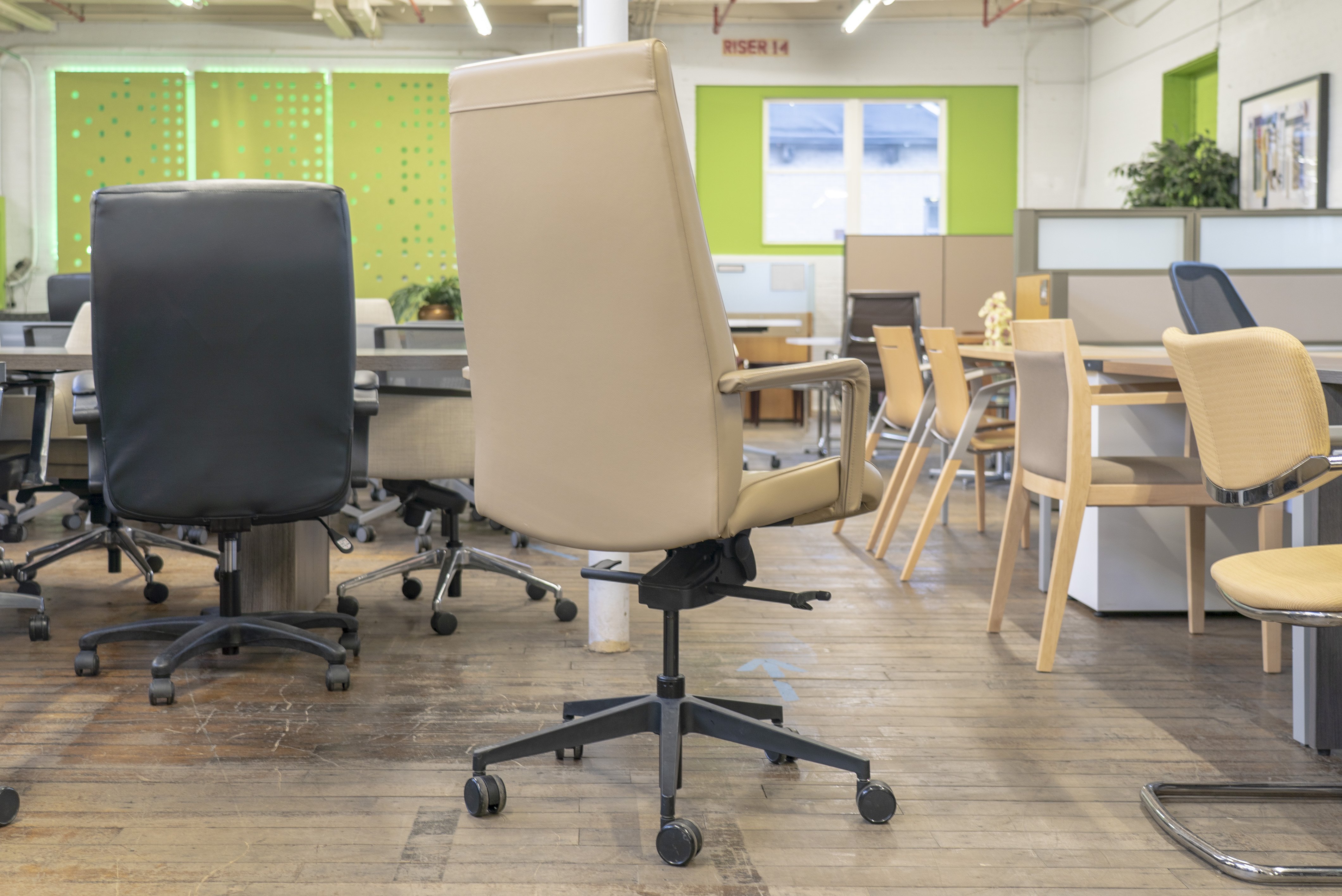 krug-c5-high-back-leather-executive-conference-chairs