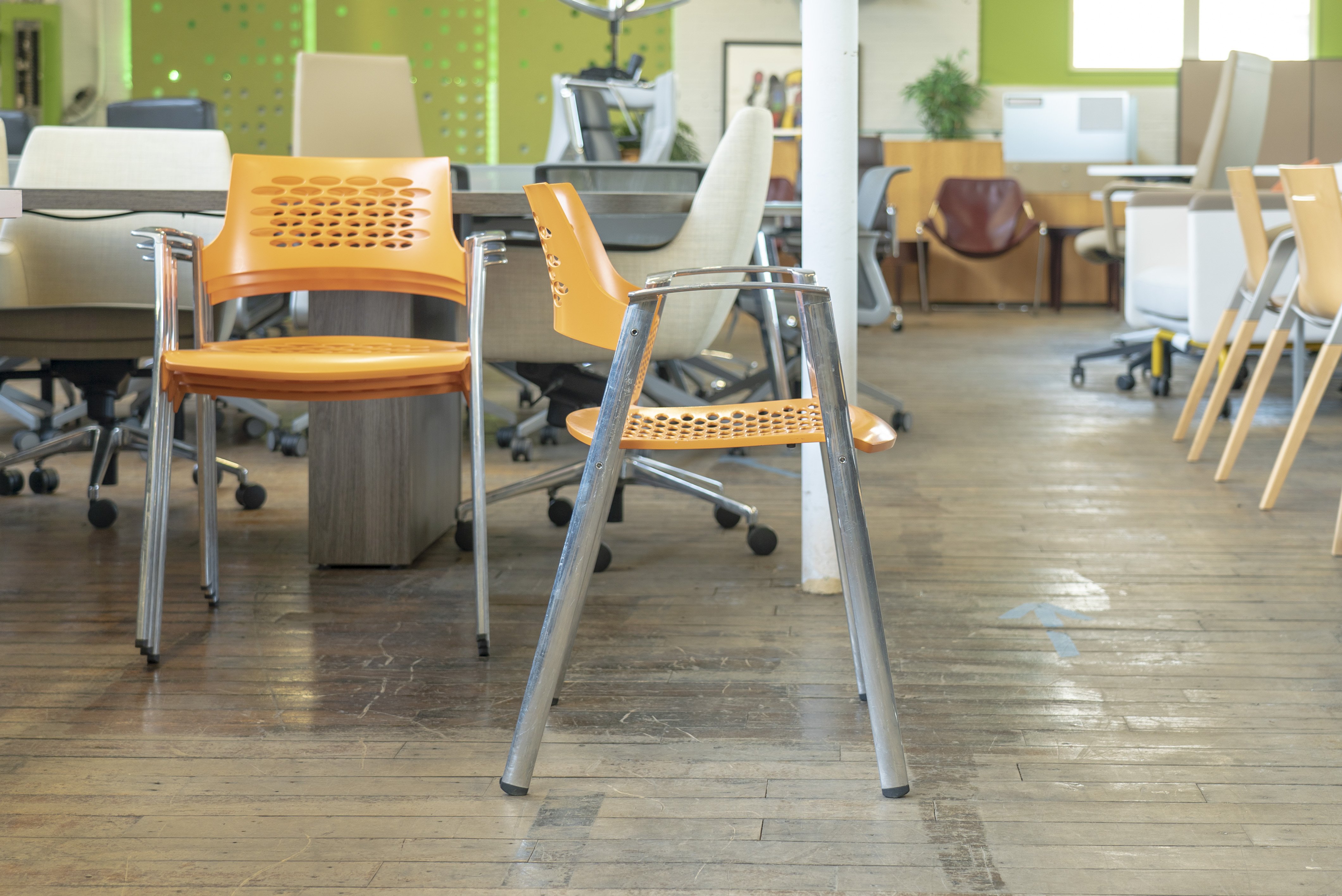 lamm-nyo-stacking-chairs
