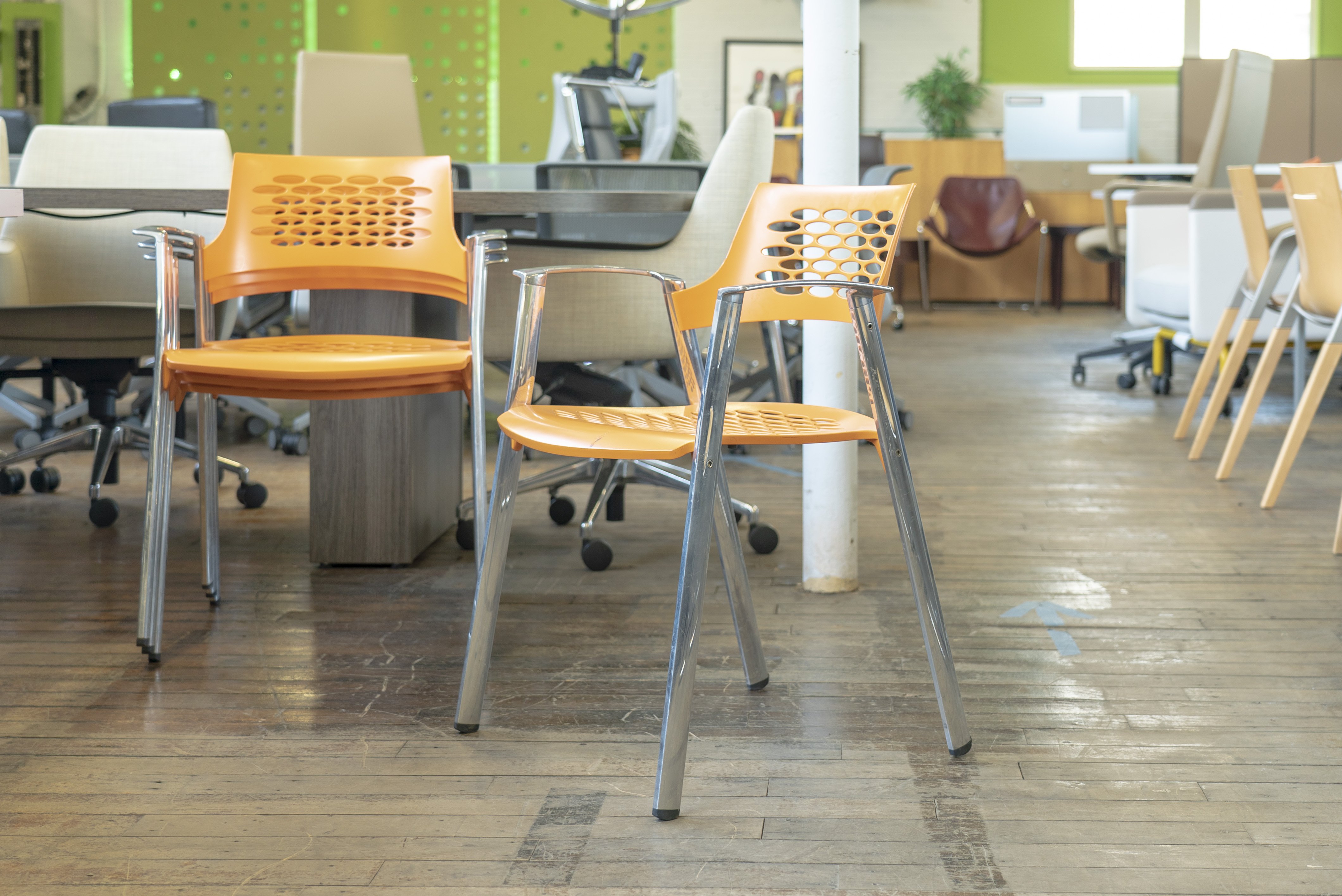 lamm-nyo-stacking-chairs