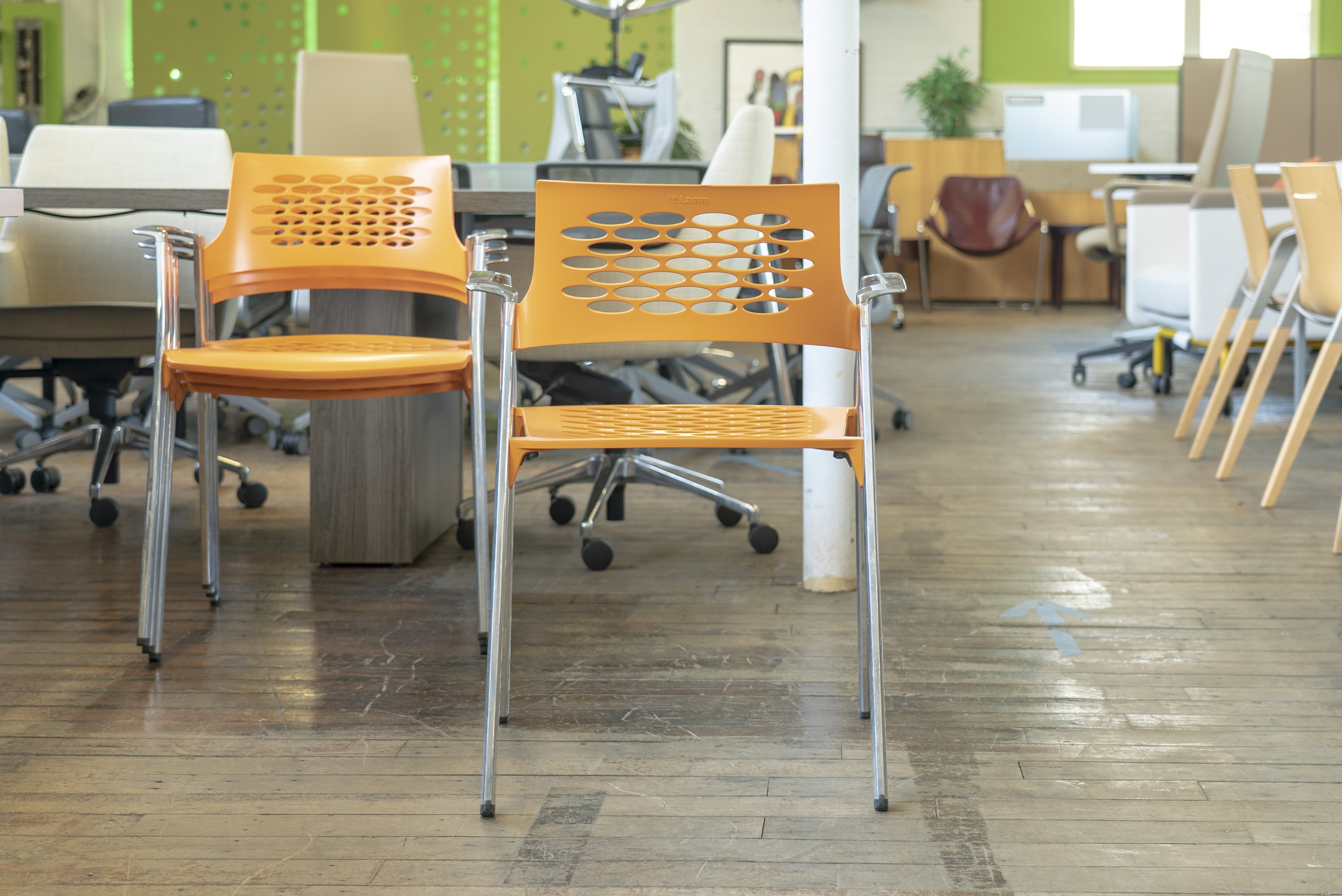 lamm-nyo-stacking-chairs