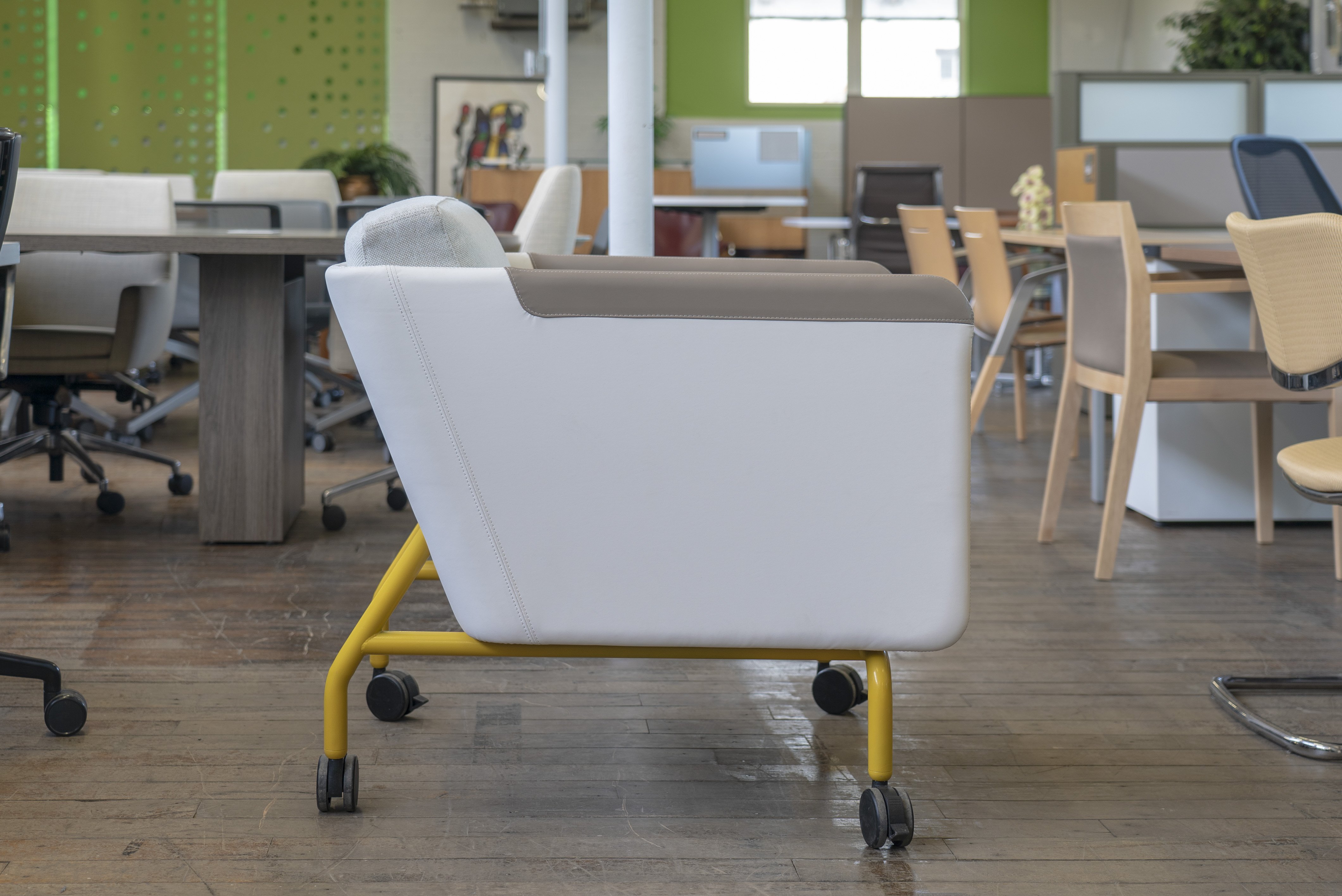 ofs-heya-mobile-lounge-chairs