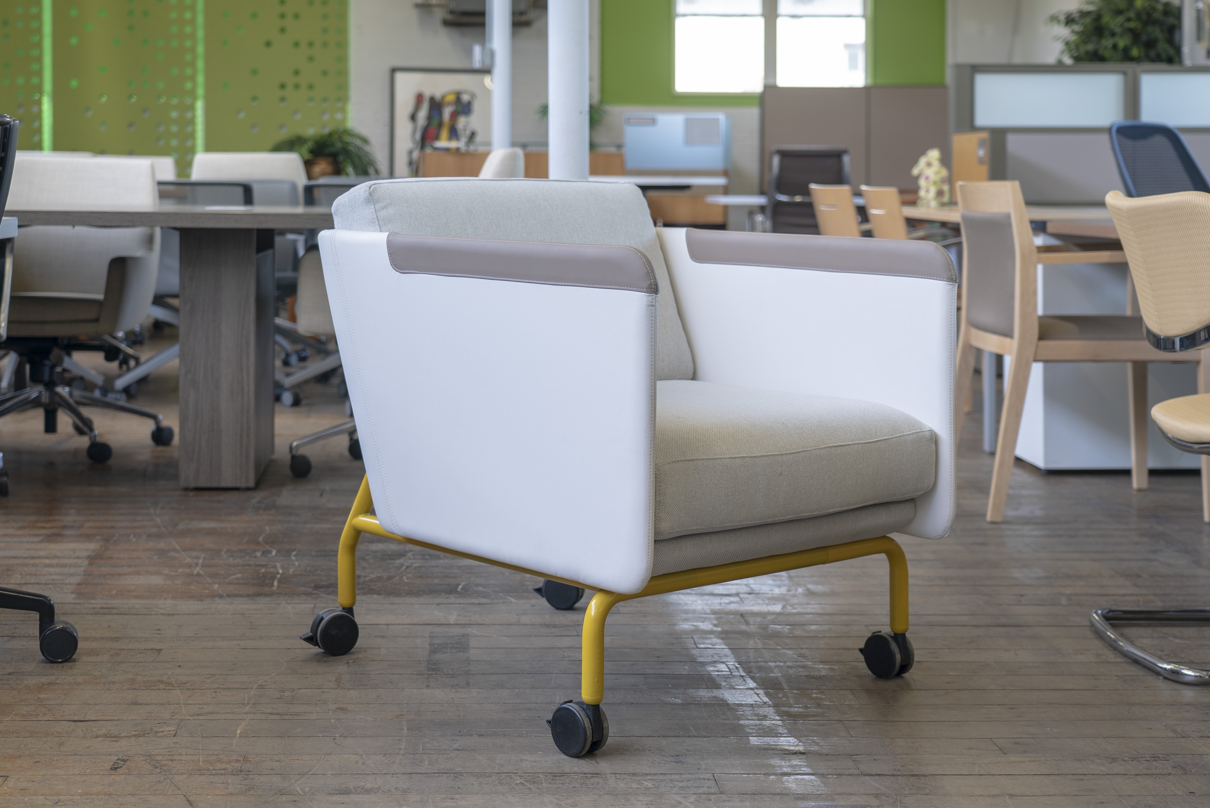 ofs-heya-mobile-lounge-chairs