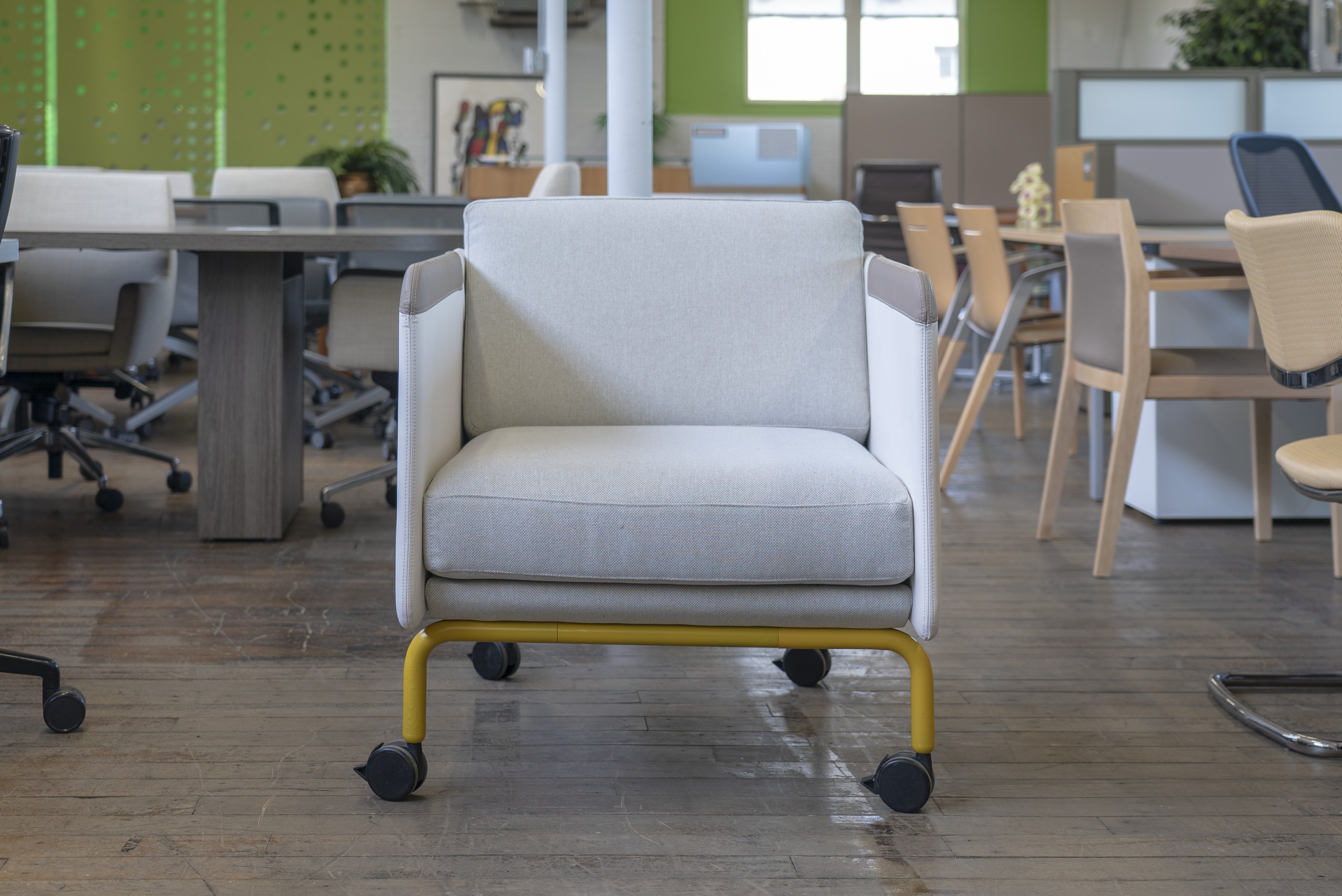 ofs-heya-mobile-lounge-chairs