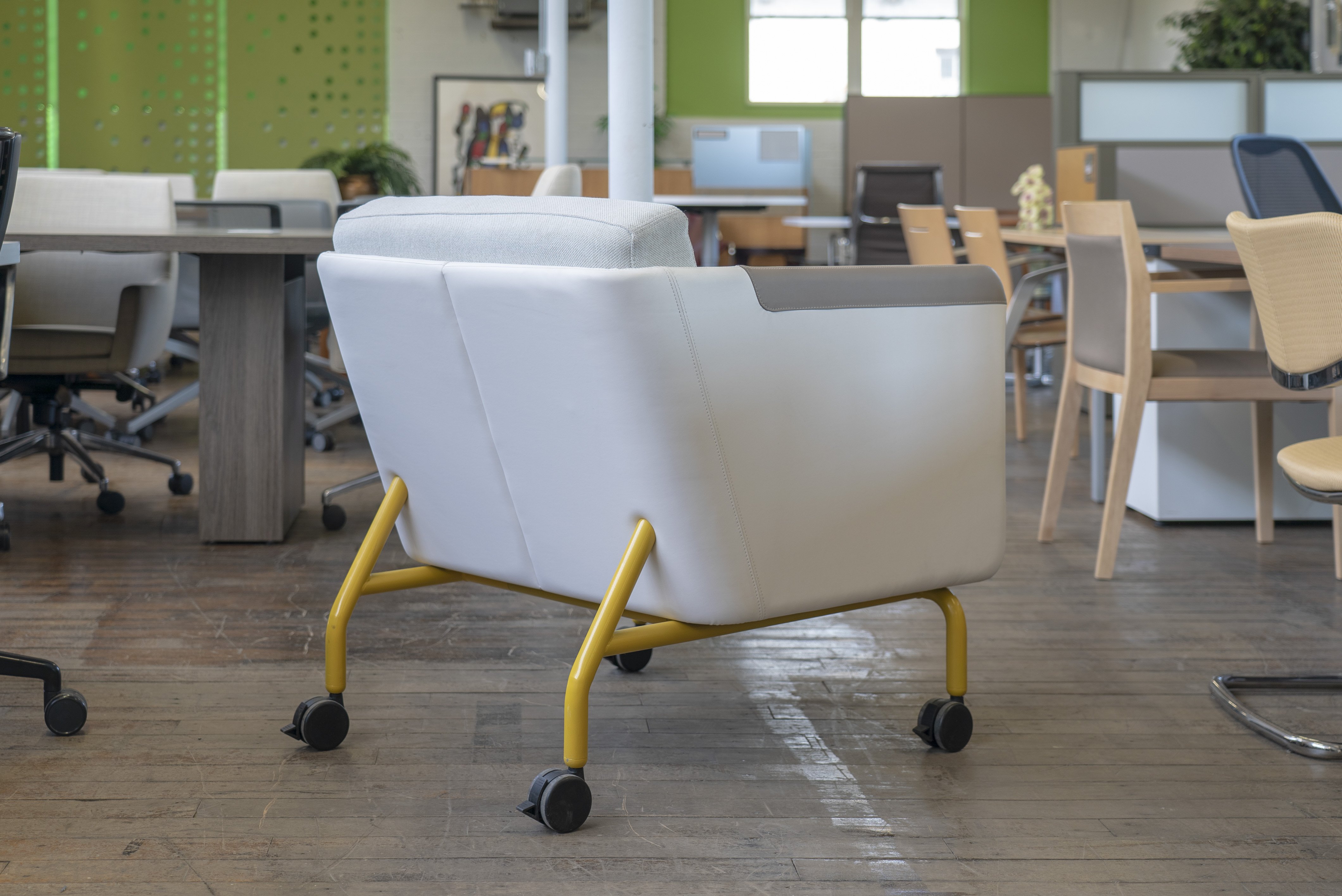 ofs-heya-mobile-lounge-chairs